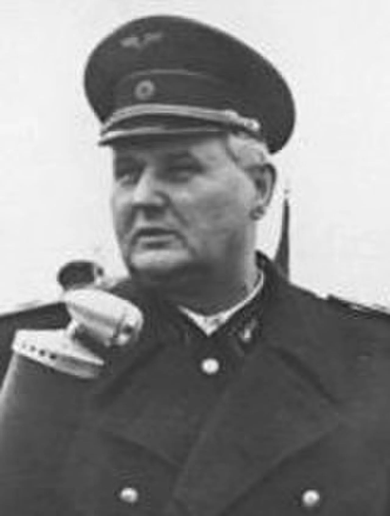 Portrait of Roman Chwalek (1898–1974) – memorial page