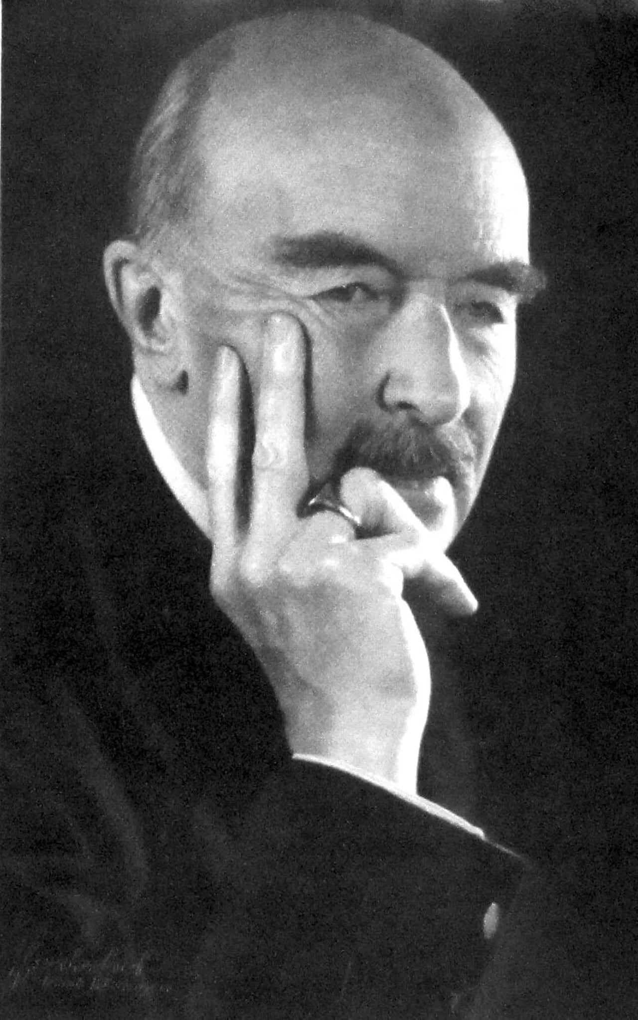 Portrait of Karl von Luxburg (1872–1956) – memorial page