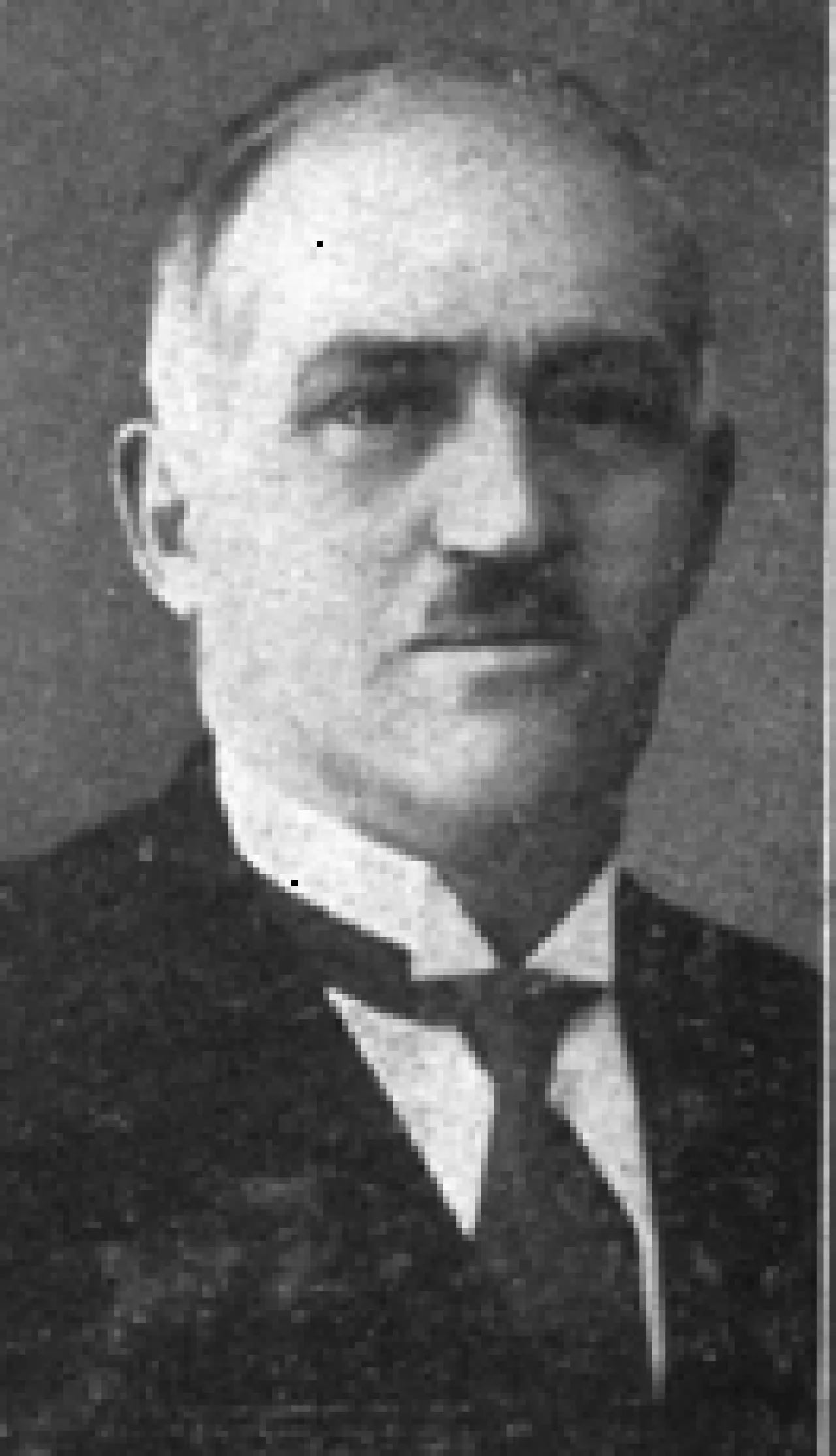 Portrait of Ernesto Vassallo (1875–1940) – memorial page