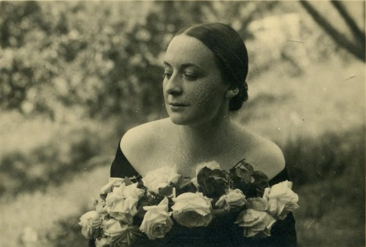 Portrait of Pia Laviosa Zambotti (1898–1965) – memorial page