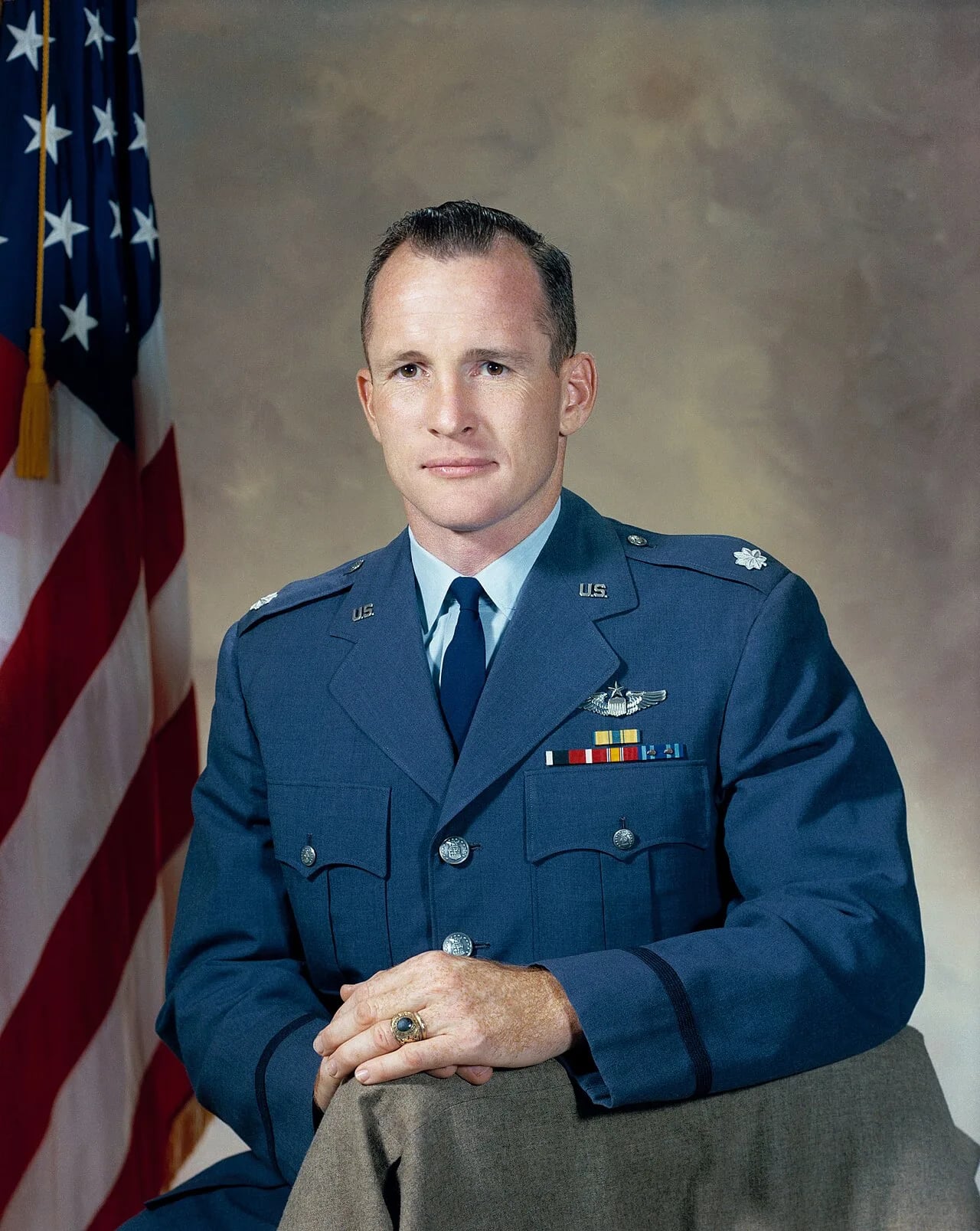 Porträt von Edward Higgins White (1930–1967) – Gedenkseite