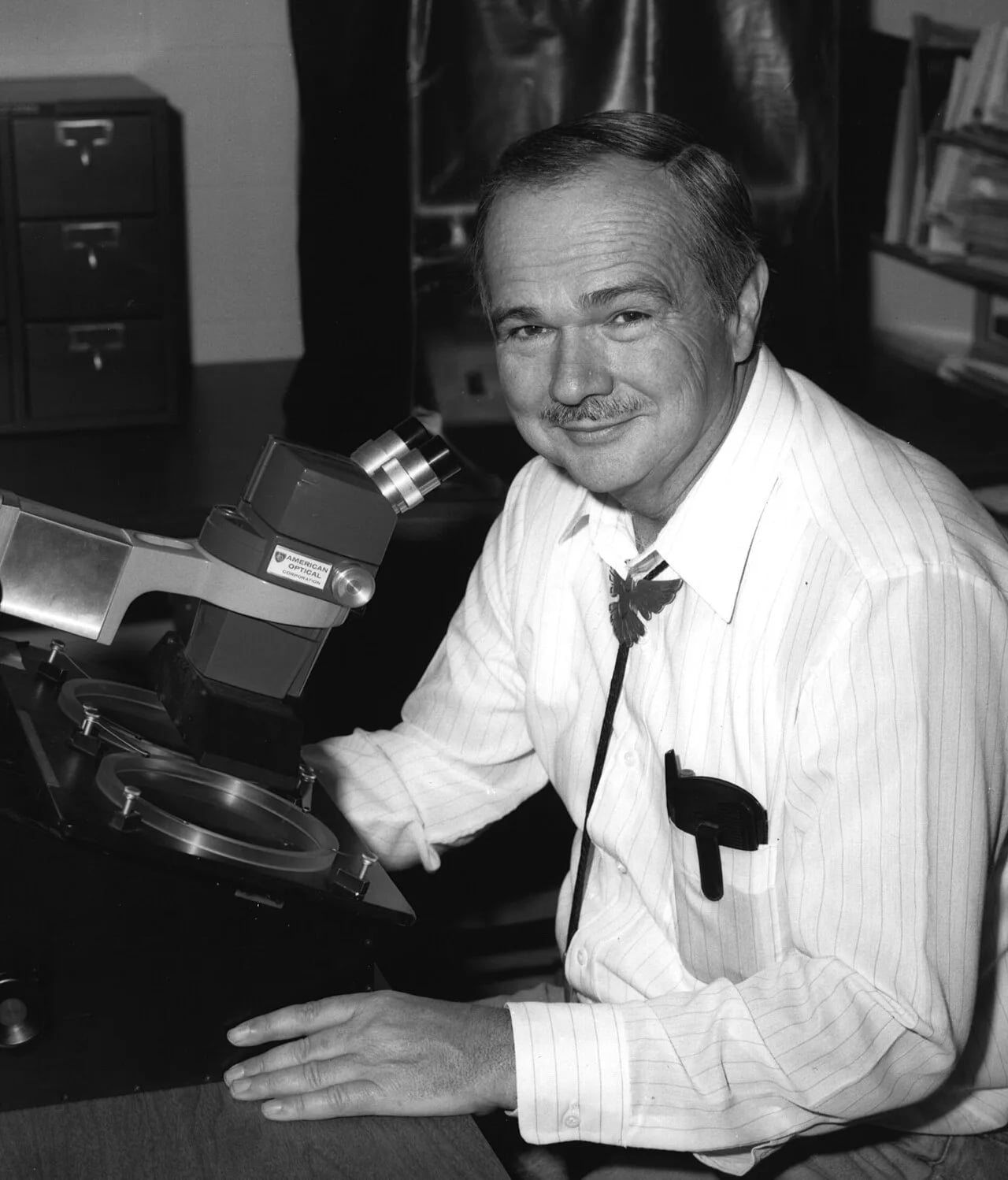 Porträt von Eugene Shoemaker (1928–1997) – Gedenkseite