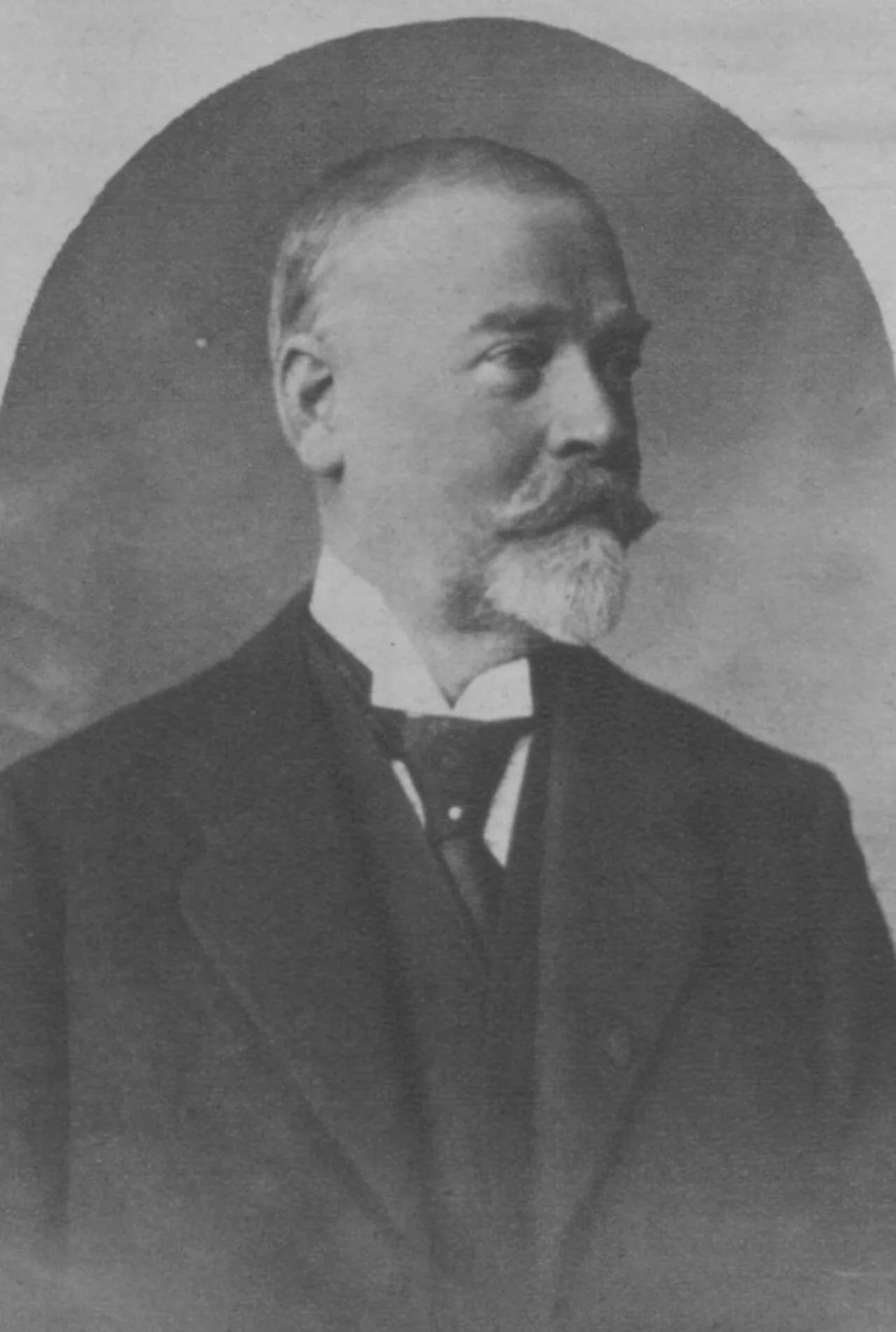 Portrait of Rudolf von Groote (1858–1922) – memorial page