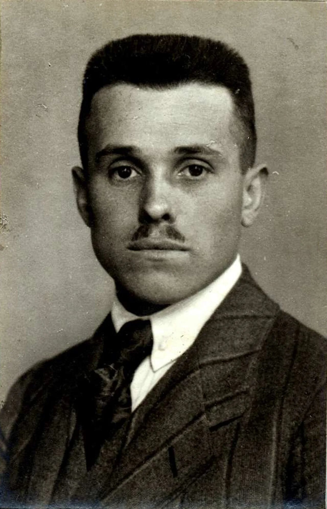 Porträt von Rudolf Freidhof (1888–1983) – Gedenkseite