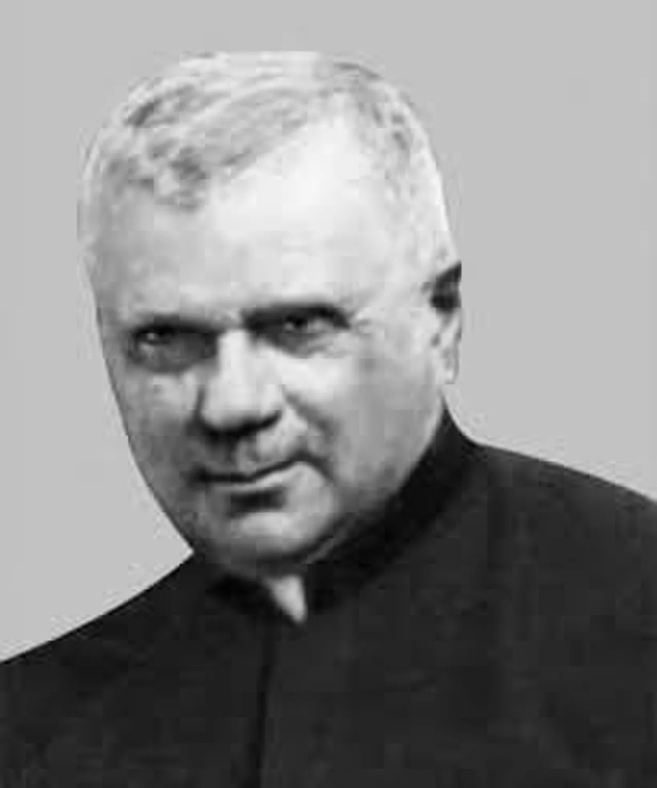 Portrait of Yulian Dzerovych (1871–1943) – memorial page