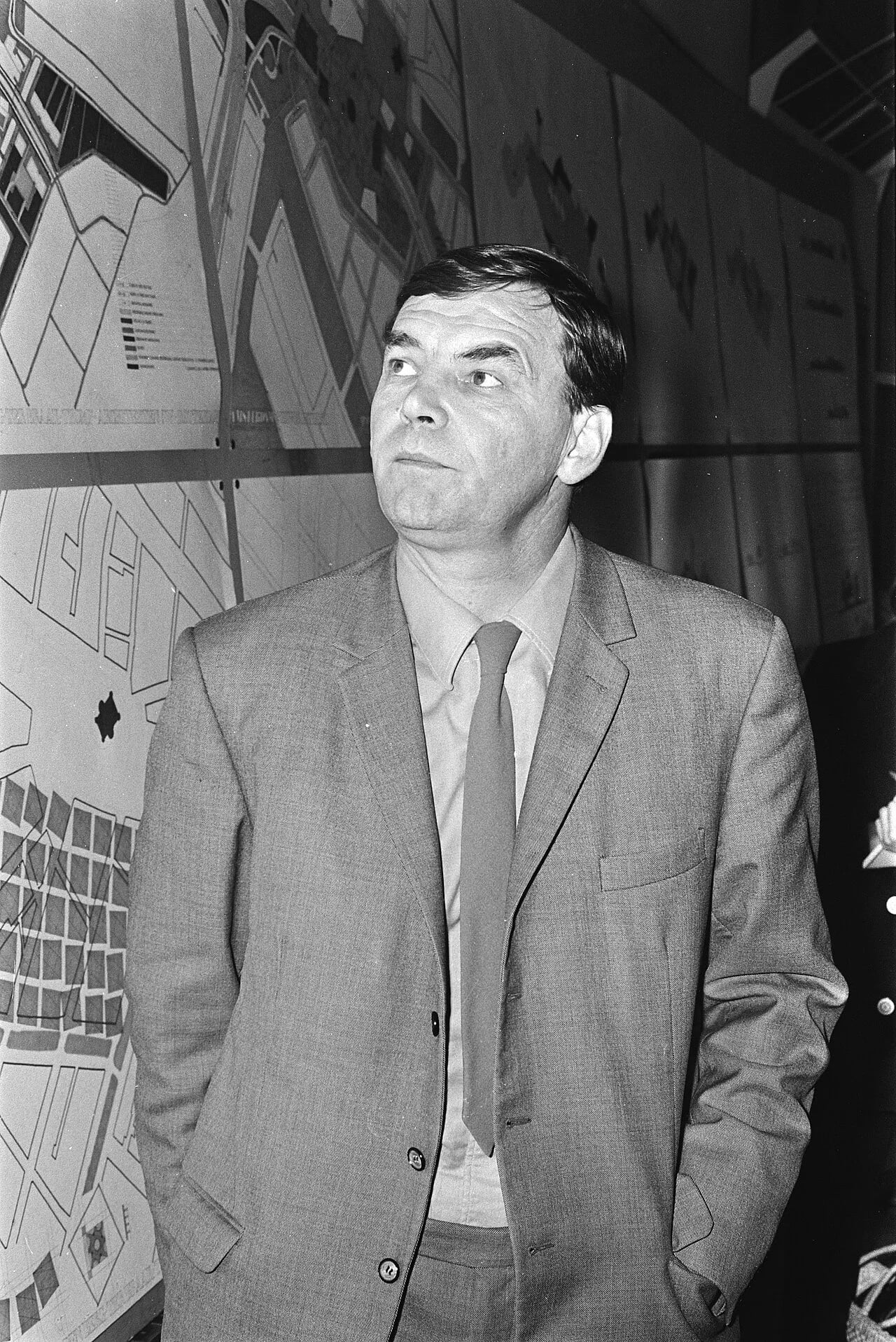 Portrait of Dick Apon (1926–2002) – memorial page