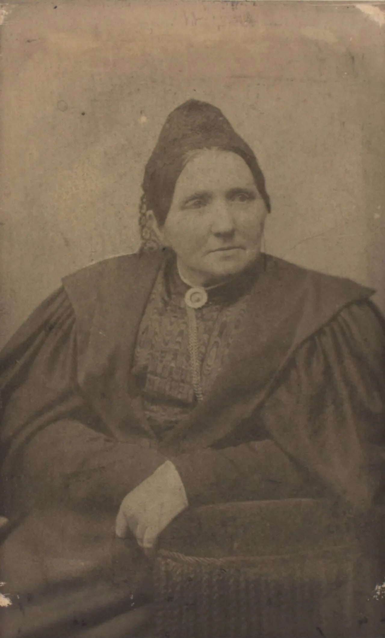 Portrait of Maren Berg (1836–1906) – memorial page