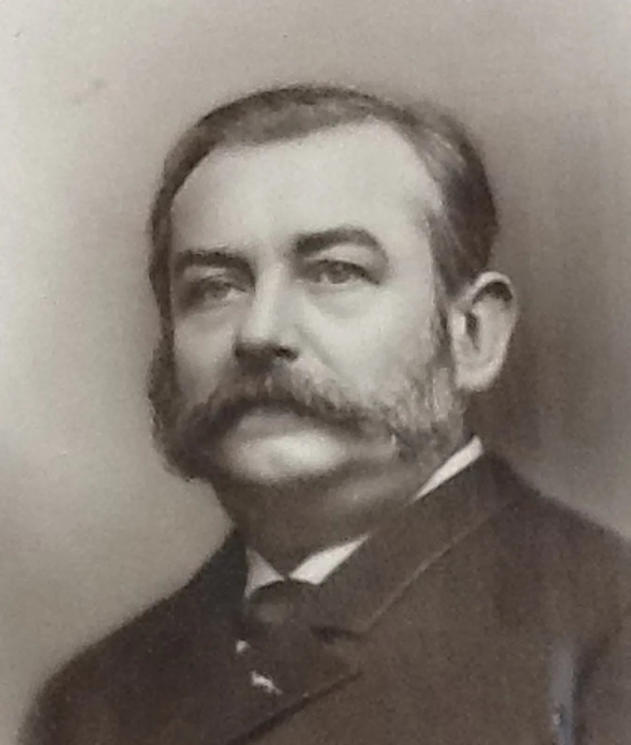 Portrait of Léon Vigreux (1837–1891) – memorial page