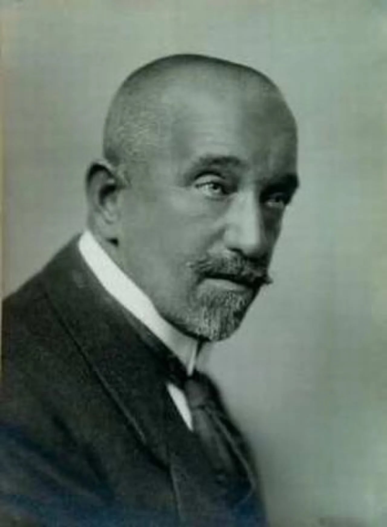 Portrait of Jacob Schorer (1866–1957) – memorial page