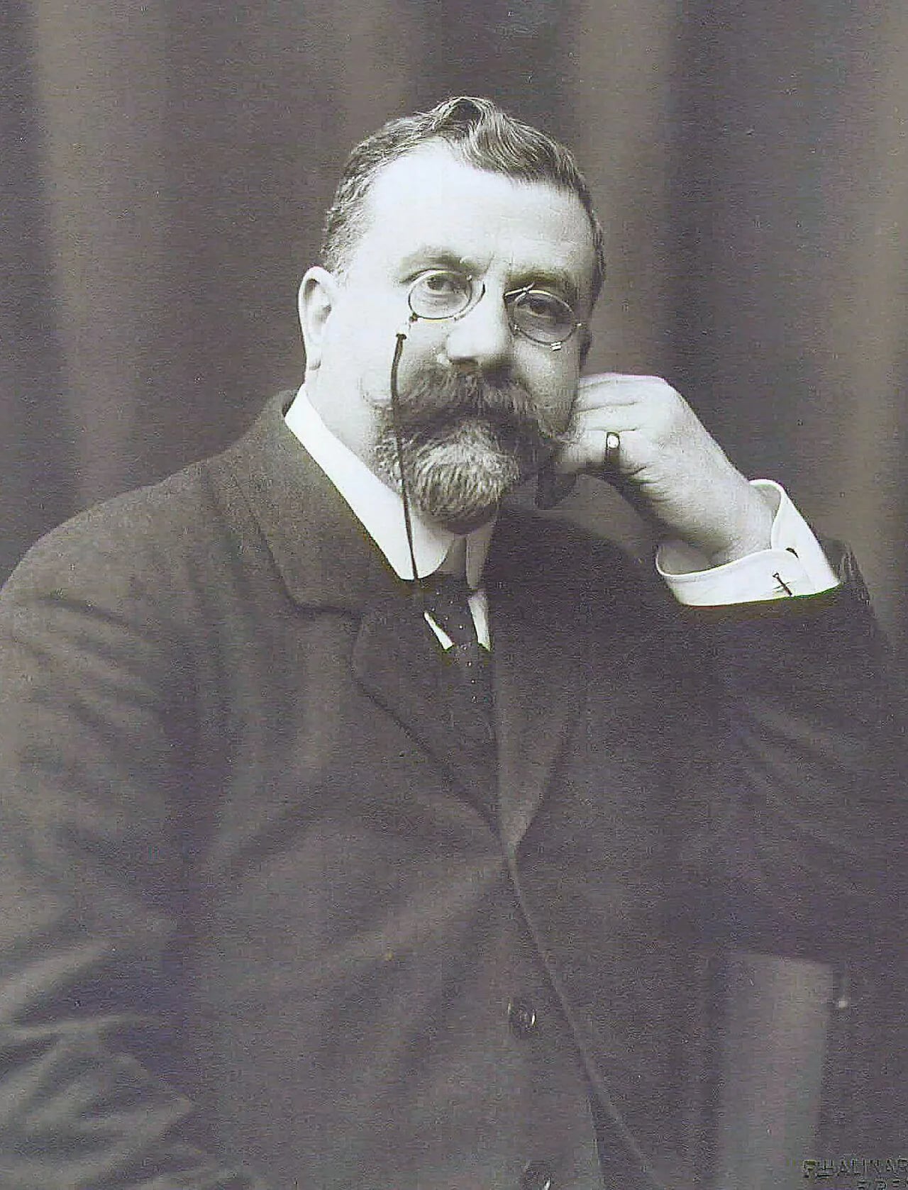 Porträt von Silvio Pellerano (1858–1927) – Gedenkseite
