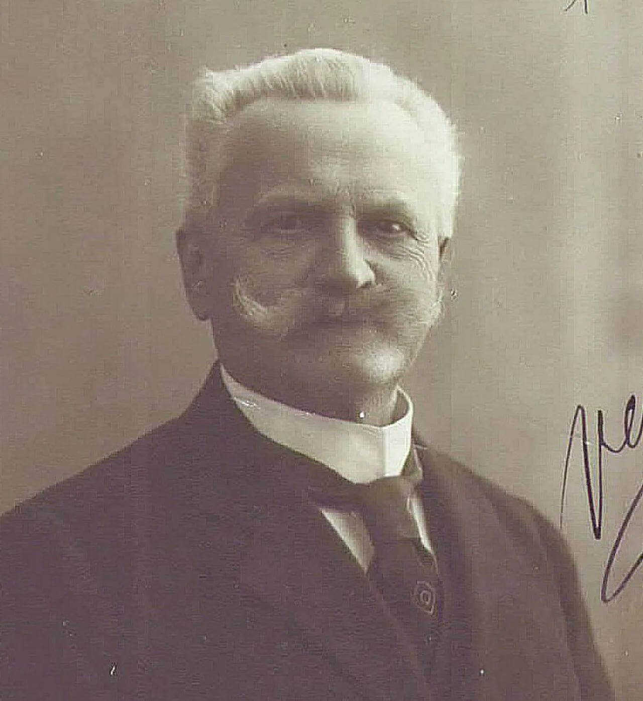 Portrait of Luigi Venosta (1845–1926) – memorial page