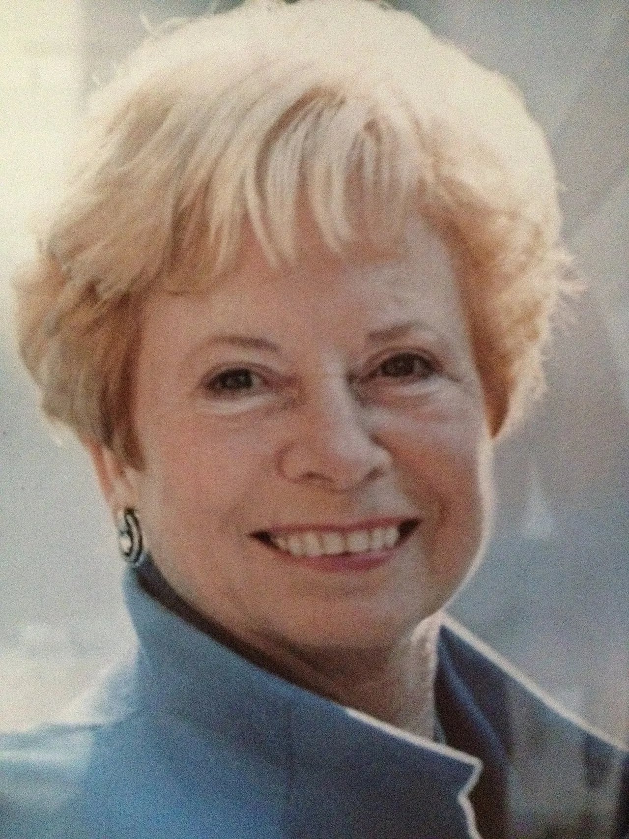 Portrait of Marry Visser-van Doorn (1940–2009) – memorial page