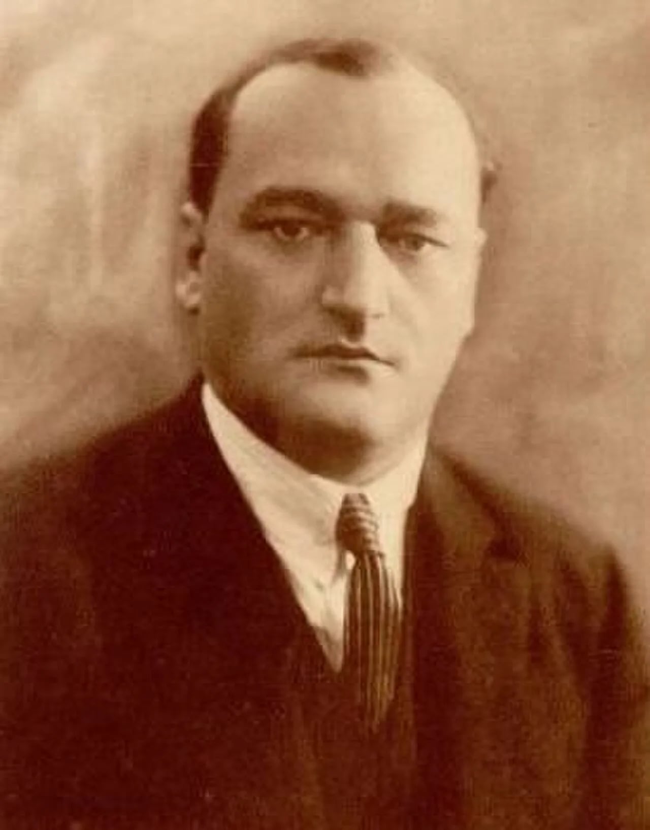 Porträt von Anton Novačan (1887–1951) – Gedenkseite