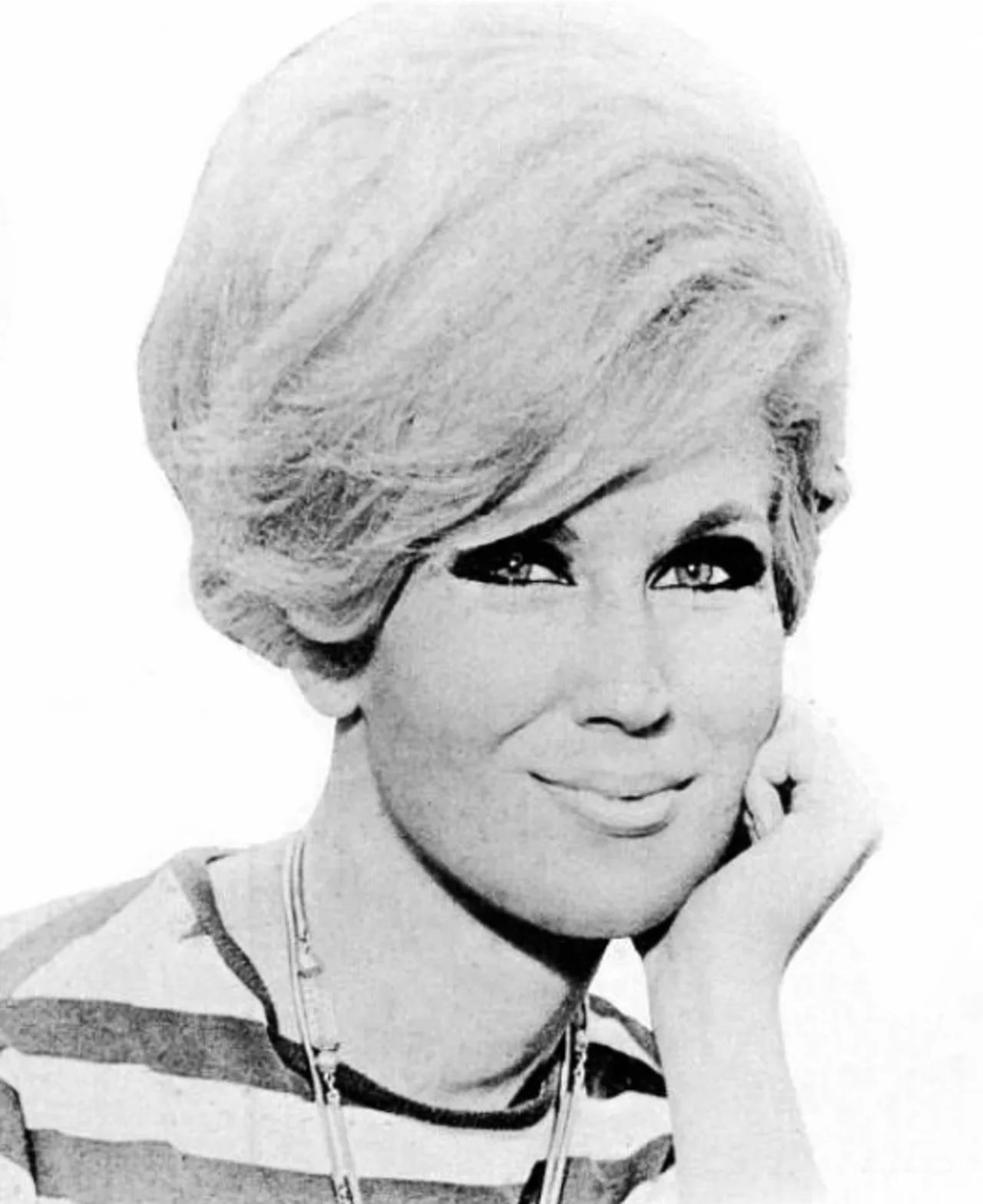 Porträt von Dusty Springfield (1939–1999) – Gedenkseite
