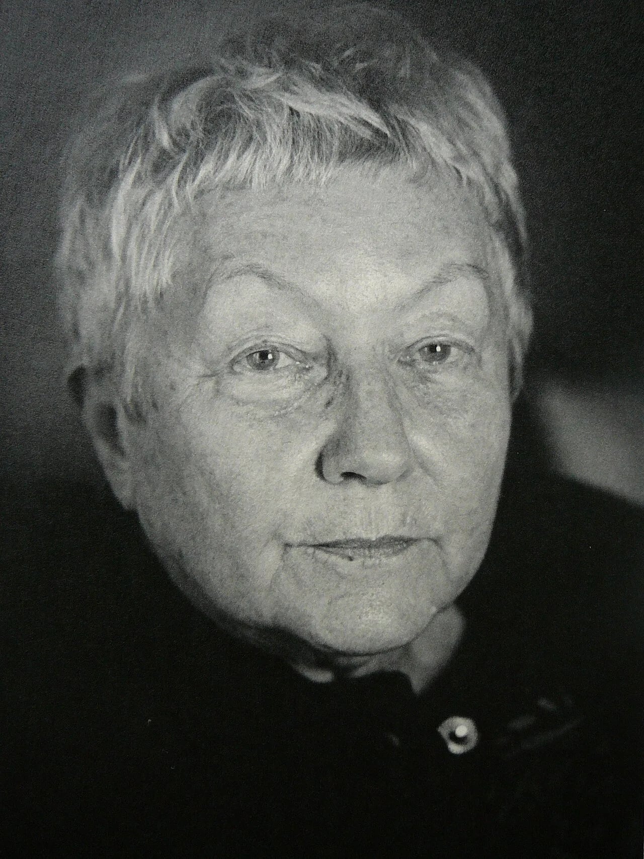 Portrait of Annette Chalut (1924–2021) – memorial page