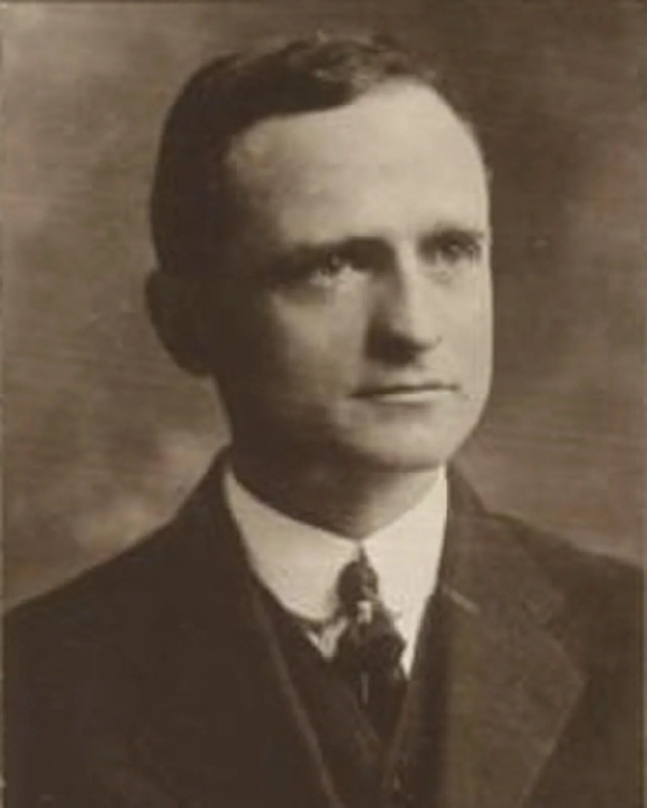 Portrait of R. Holman Willis (1880–1954) – memorial page