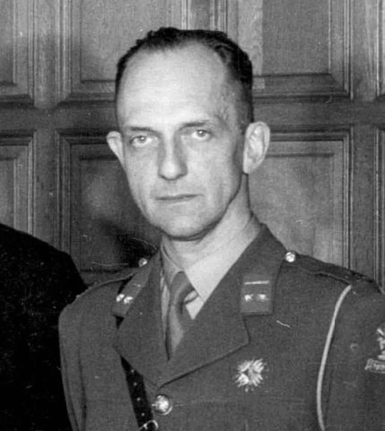 Portrait of Alexander Fiévez (1902–1949) – memorial page