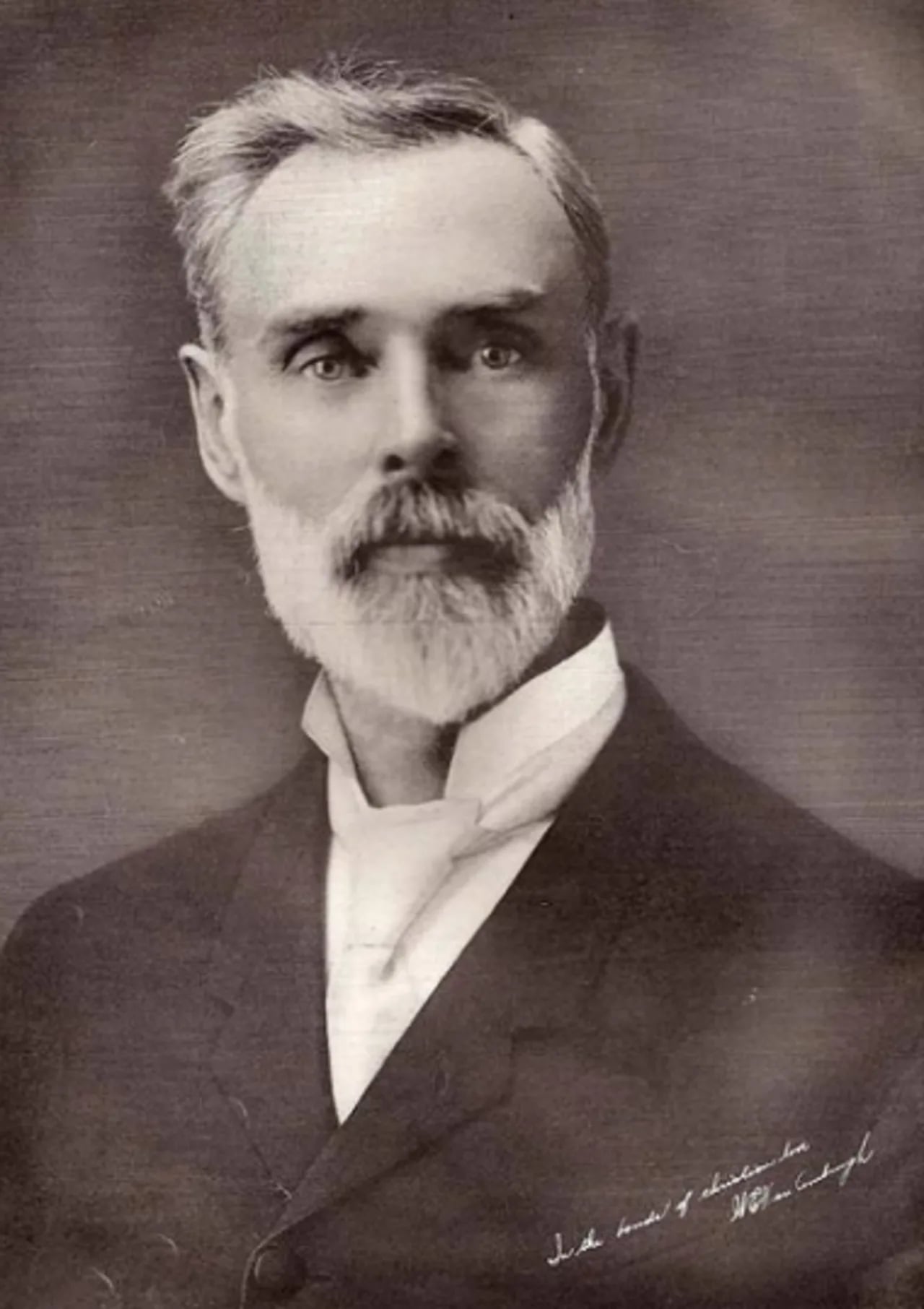 Porträt von W. E. Van Amburgh (1863–1947) – Gedenkseite