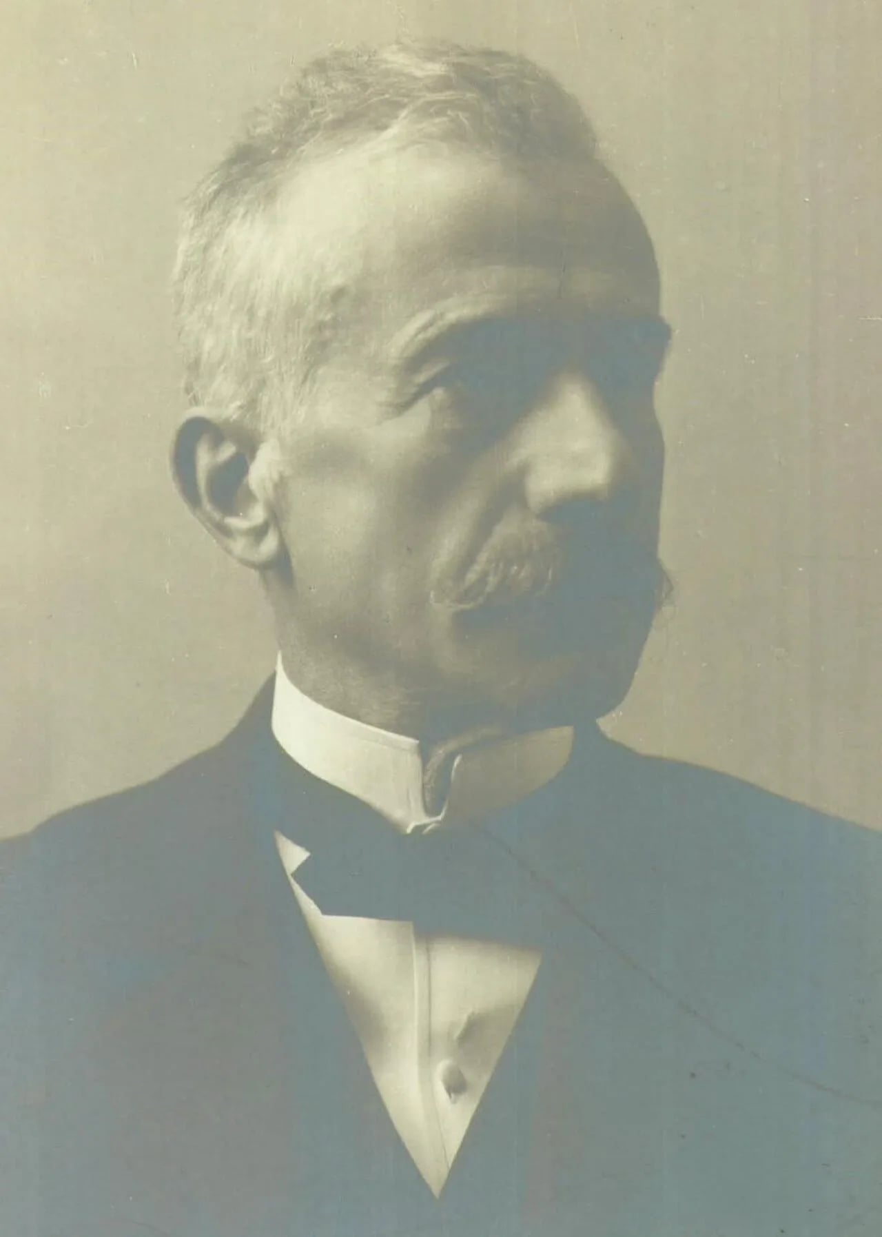 Portrait of Gualtiero Sacchetti (1836–1917) – memorial page