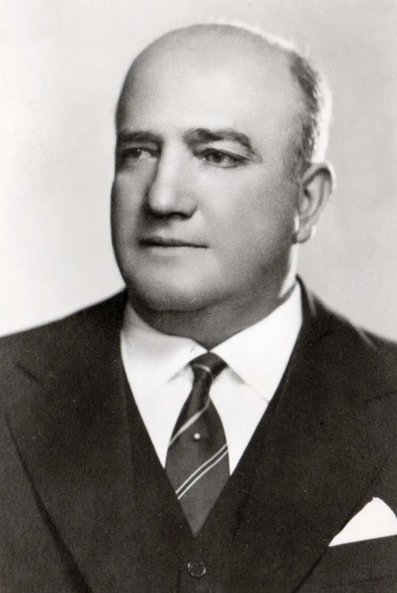 Porträt von Elías Amado (1897–1968) – Gedenkseite