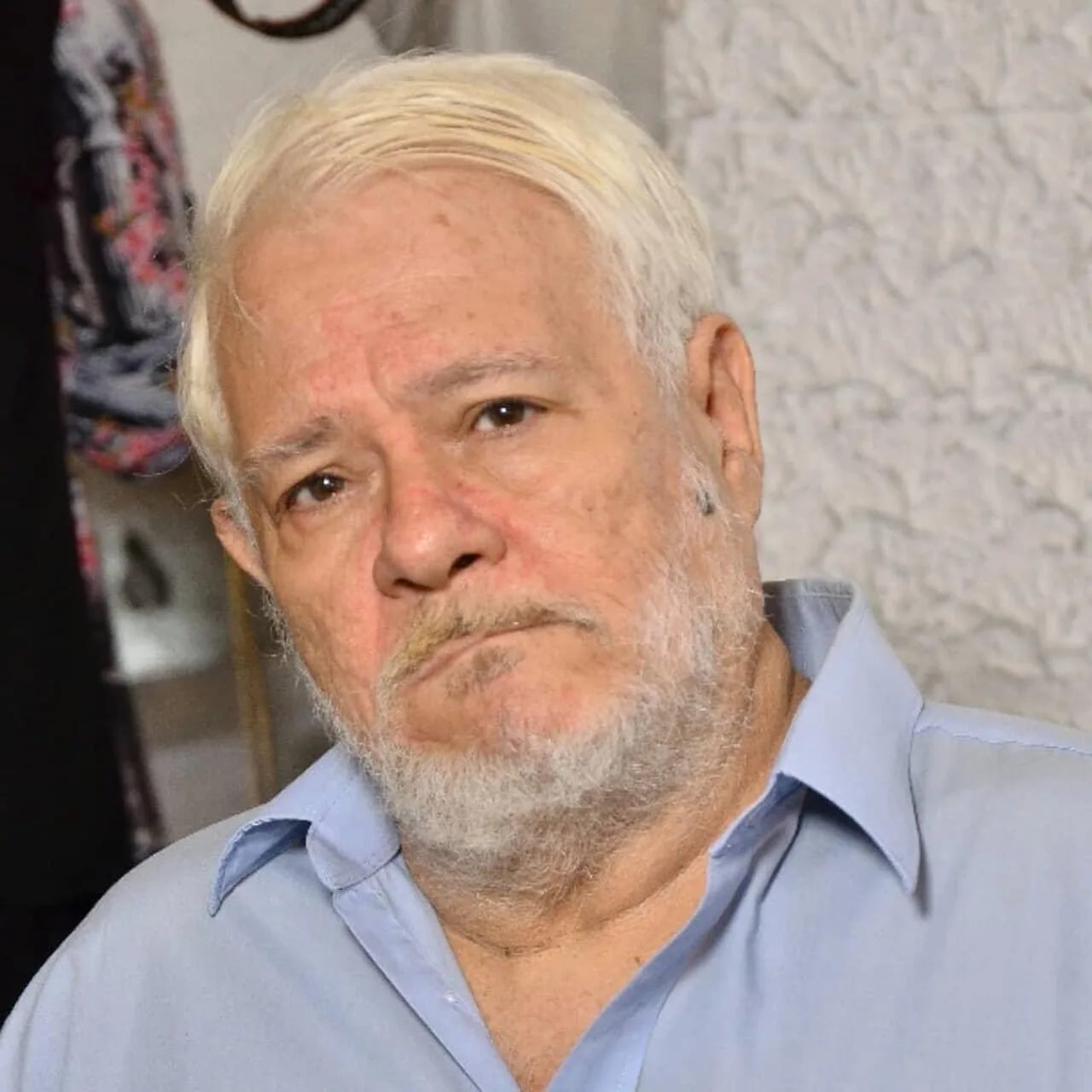 Porträt von Armando Rojas Guardia (1949–2020) – Gedenkseite