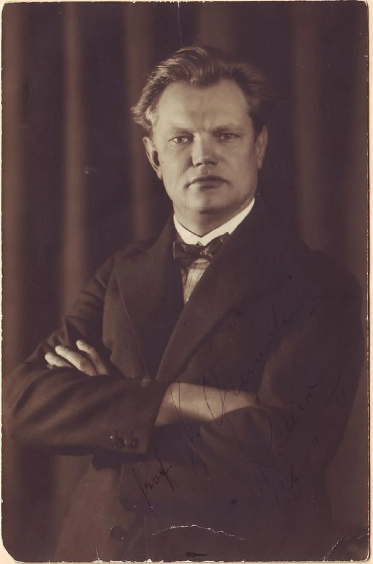 Porträt von Juozas Gruodis (1884–1948) – Gedenkseite