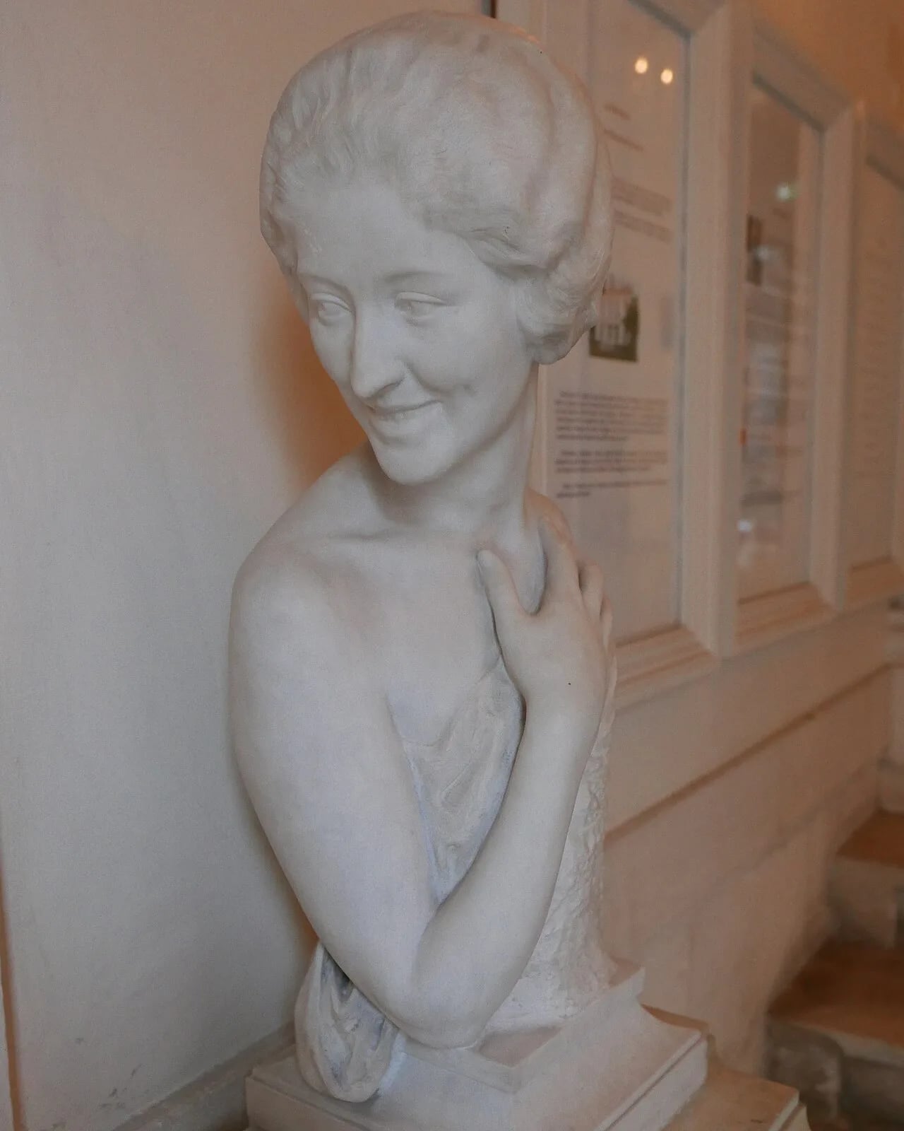 Portrait of Sabine Gounelle (1891–1994) – memorial page