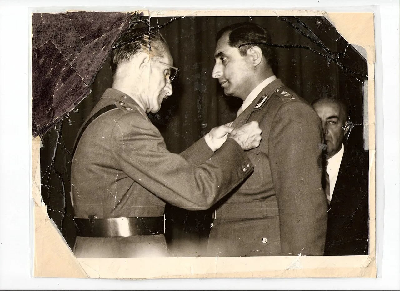 Portrait of Prinz Shah Wali Khan (1888–1977) – memorial page