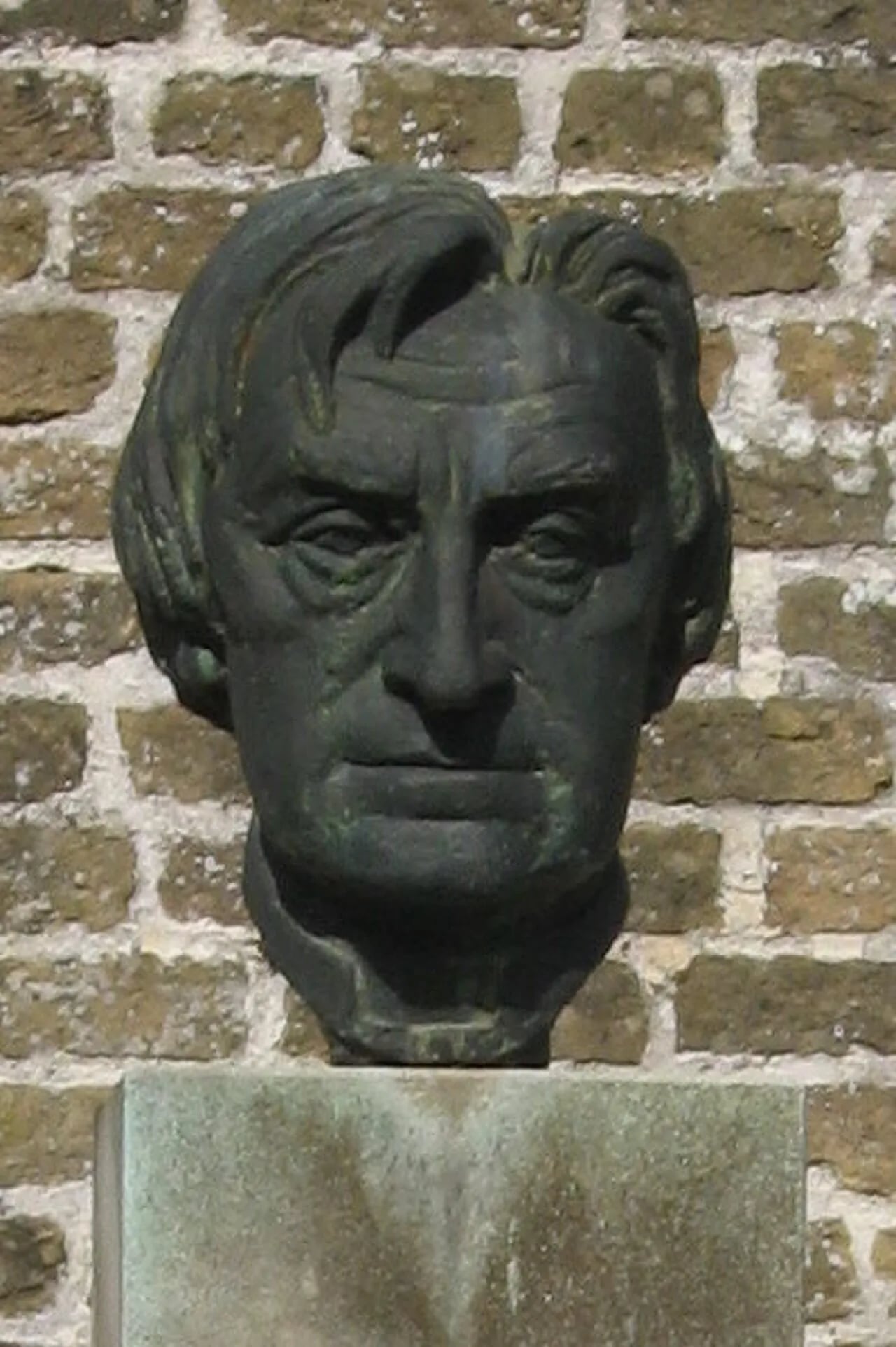 Porträt von Cyriel Verschaeve (1874–1949) – Gedenkseite