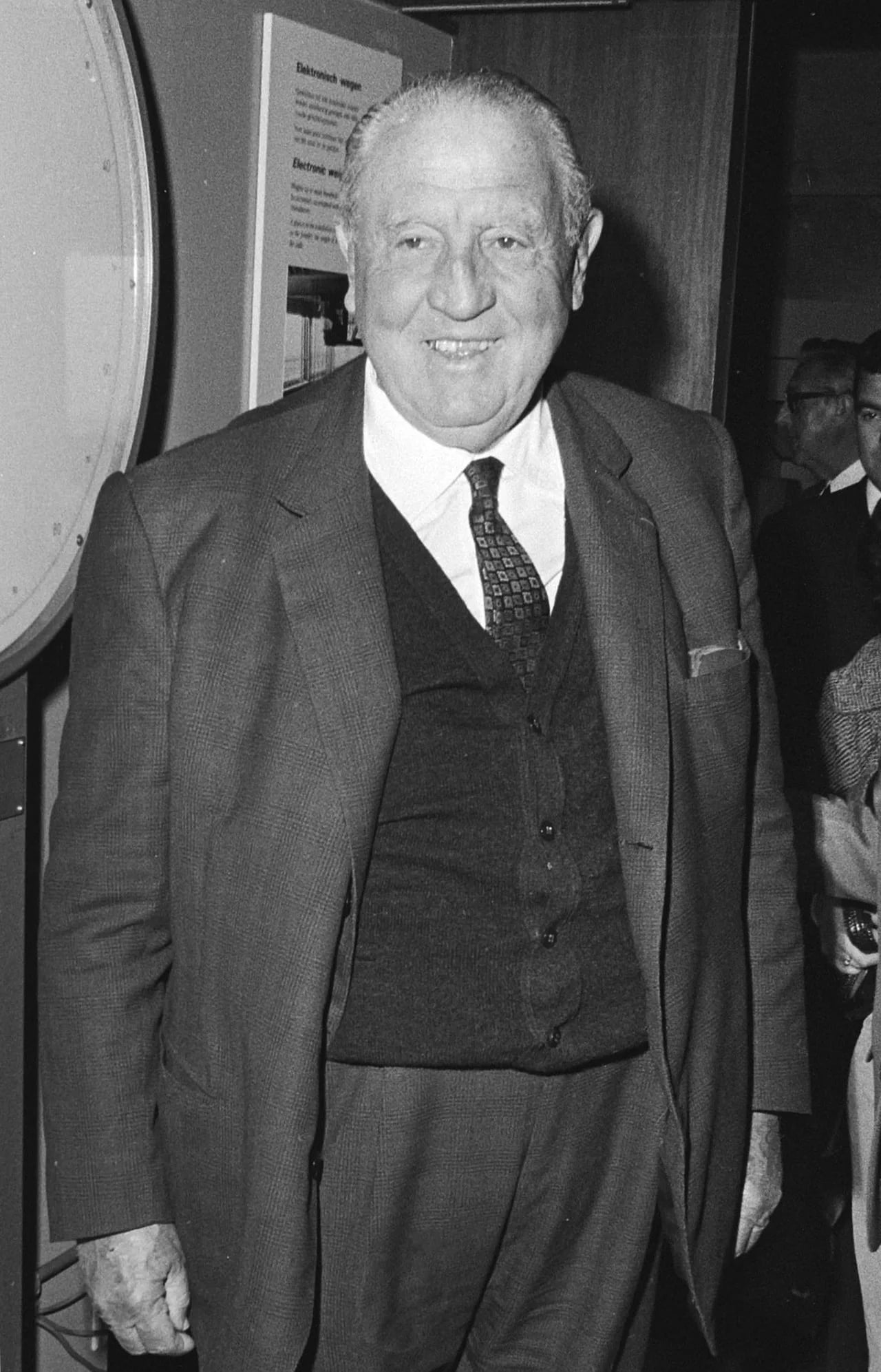 Portrait of Santiago Bernabéu (1895–1978) – memorial page