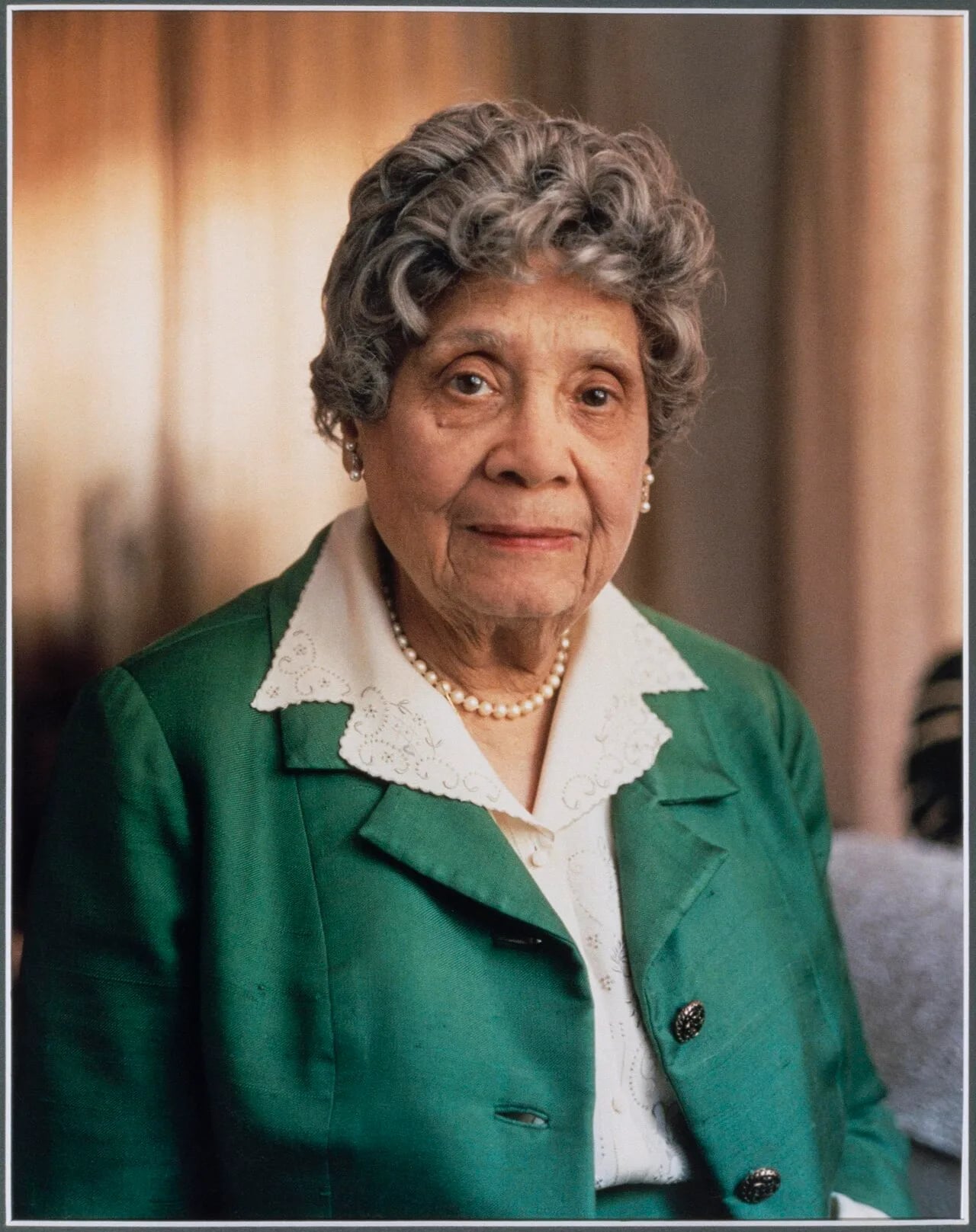 Portrait of Lucy Miller Mitchell (1899–2002) – memorial page
