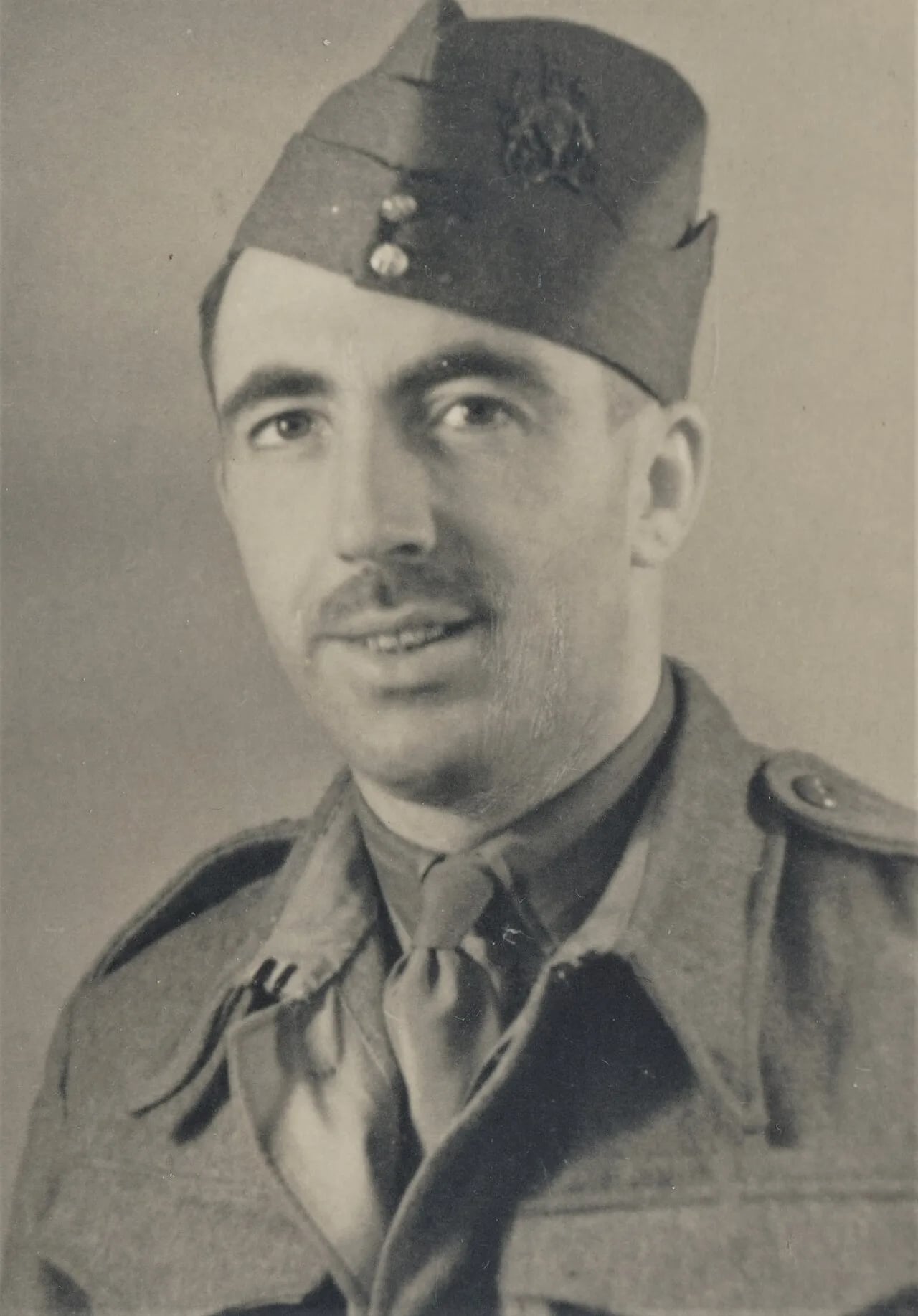 Portrait of Cor Sporre (1910–1941) – memorial page
