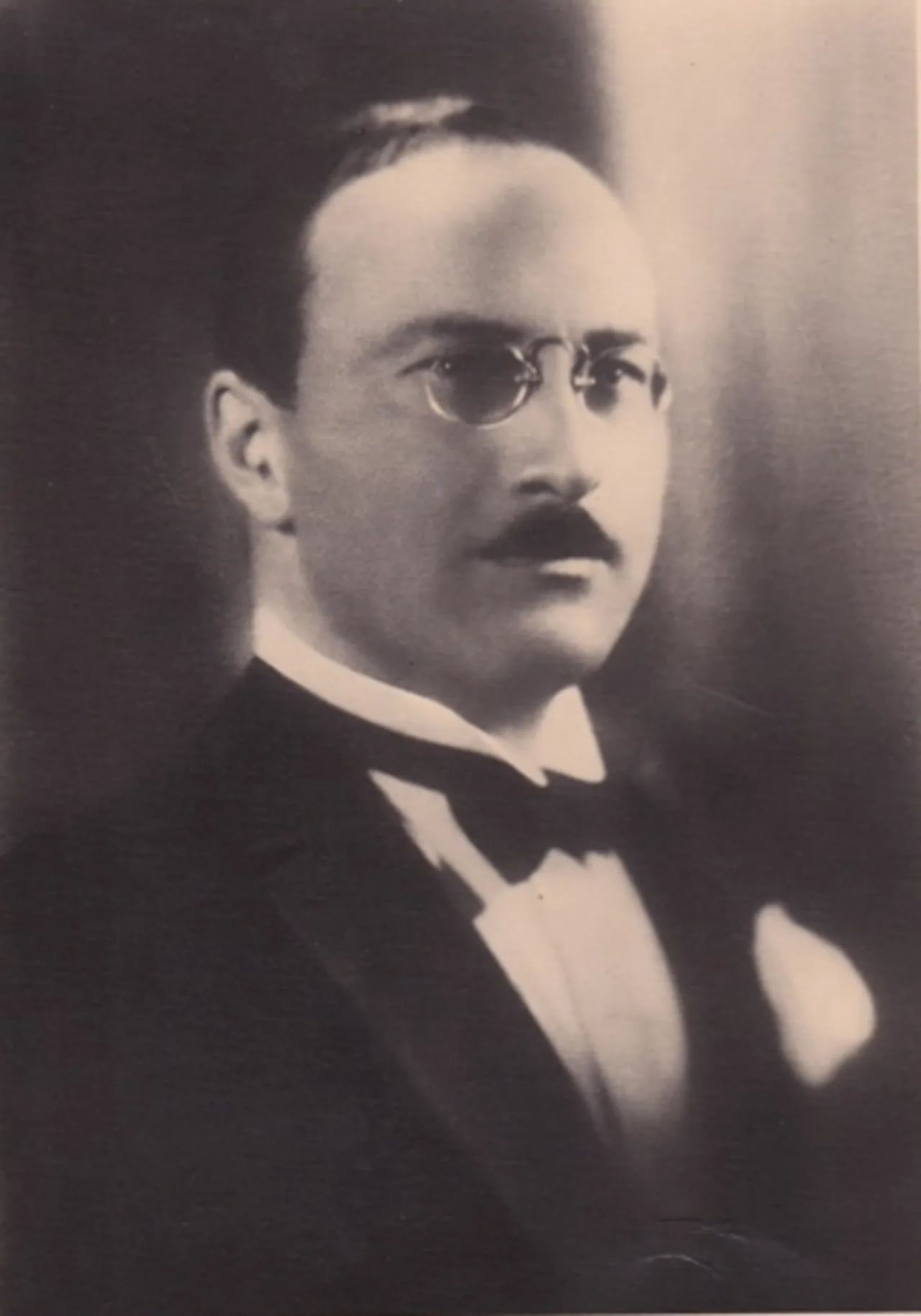Porträt von Alessandro Marchetti (1884–1966) – Gedenkseite