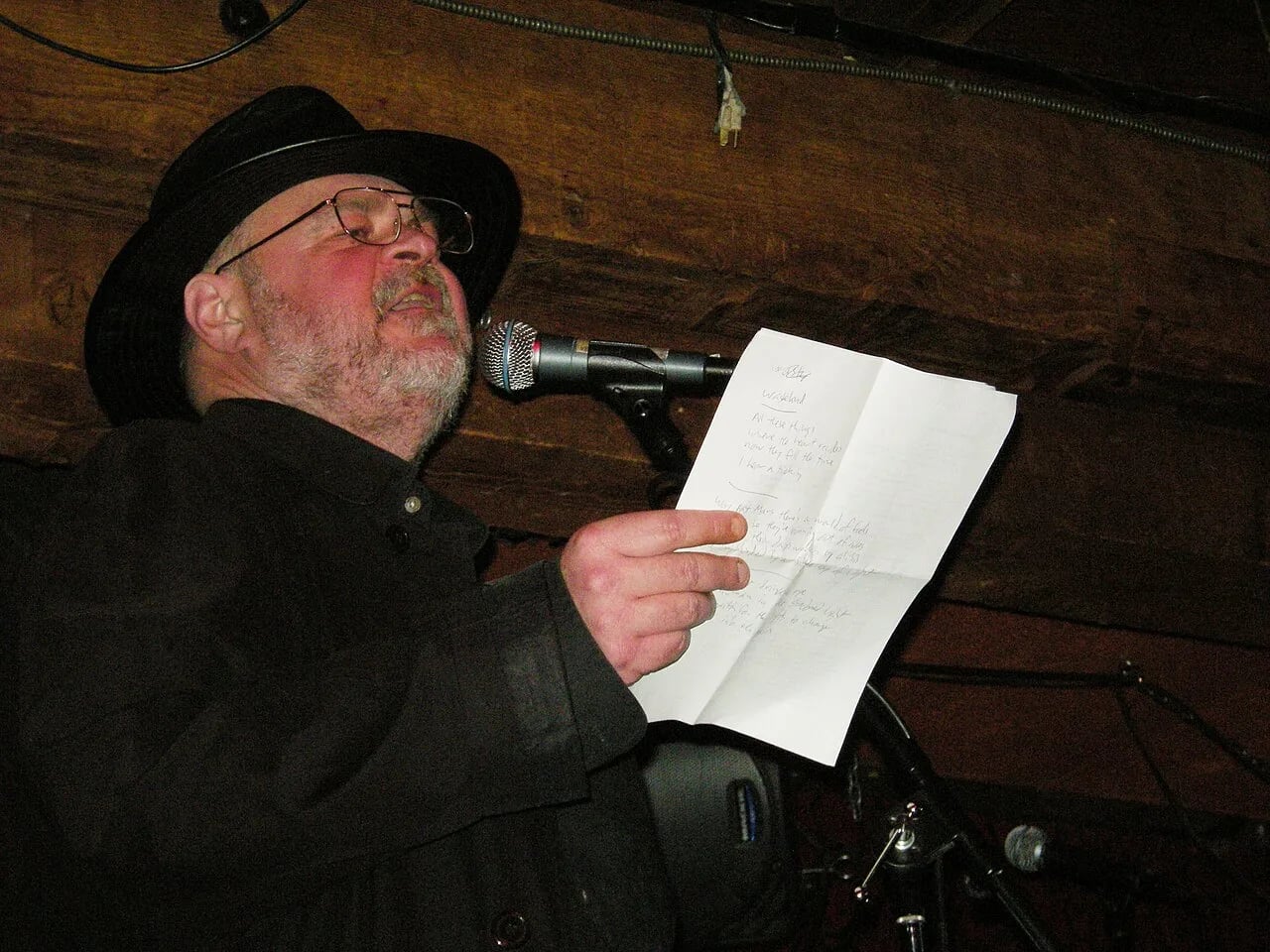Porträt von David Thomas (1953–2025) – Gedenkseite