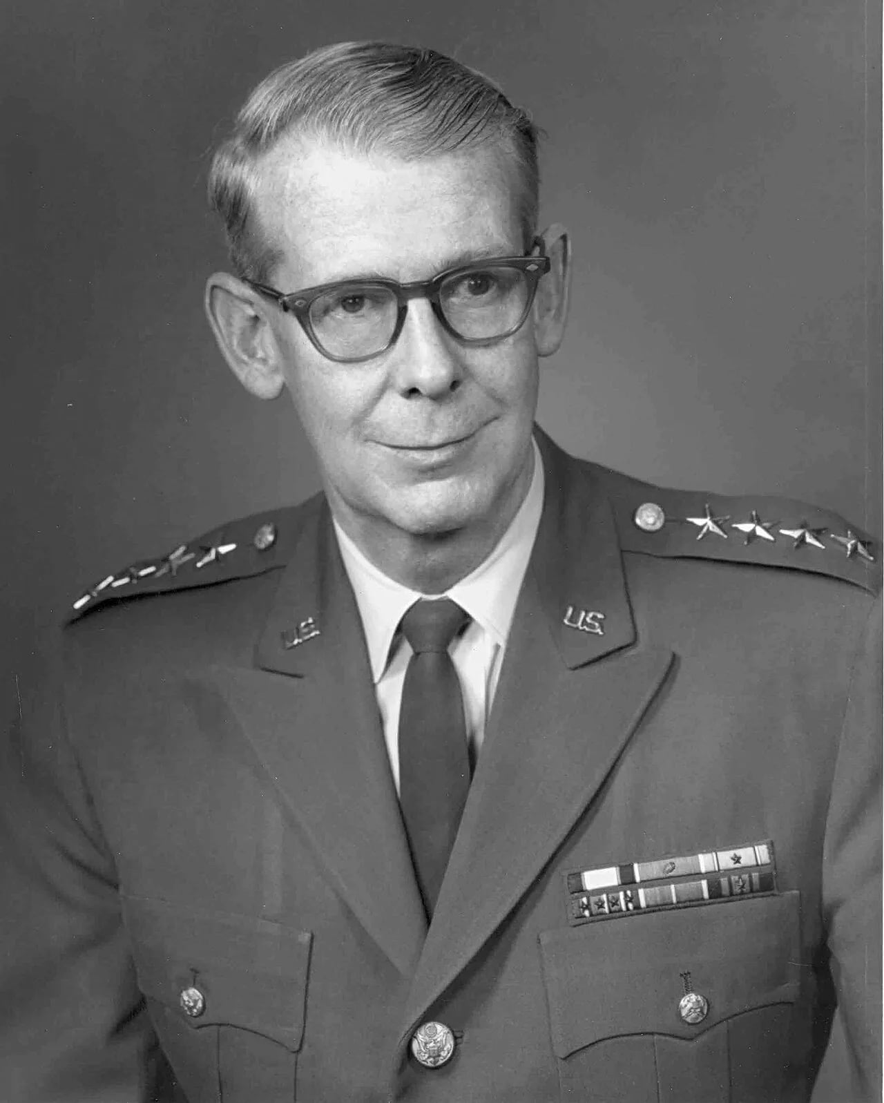 Portrait of Charles H. Bonesteel III (1909–1977) – memorial page
