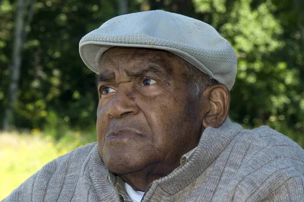 Portrait of William Tebeau (1925–2013) – memorial page
