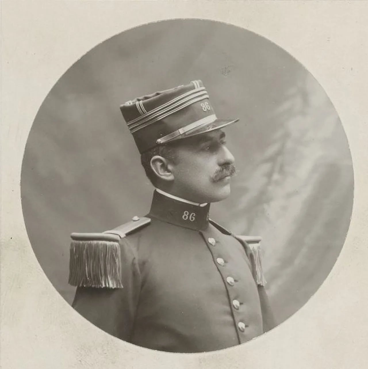 Porträt von Fernand Anginieur (1868–1914) – Gedenkseite