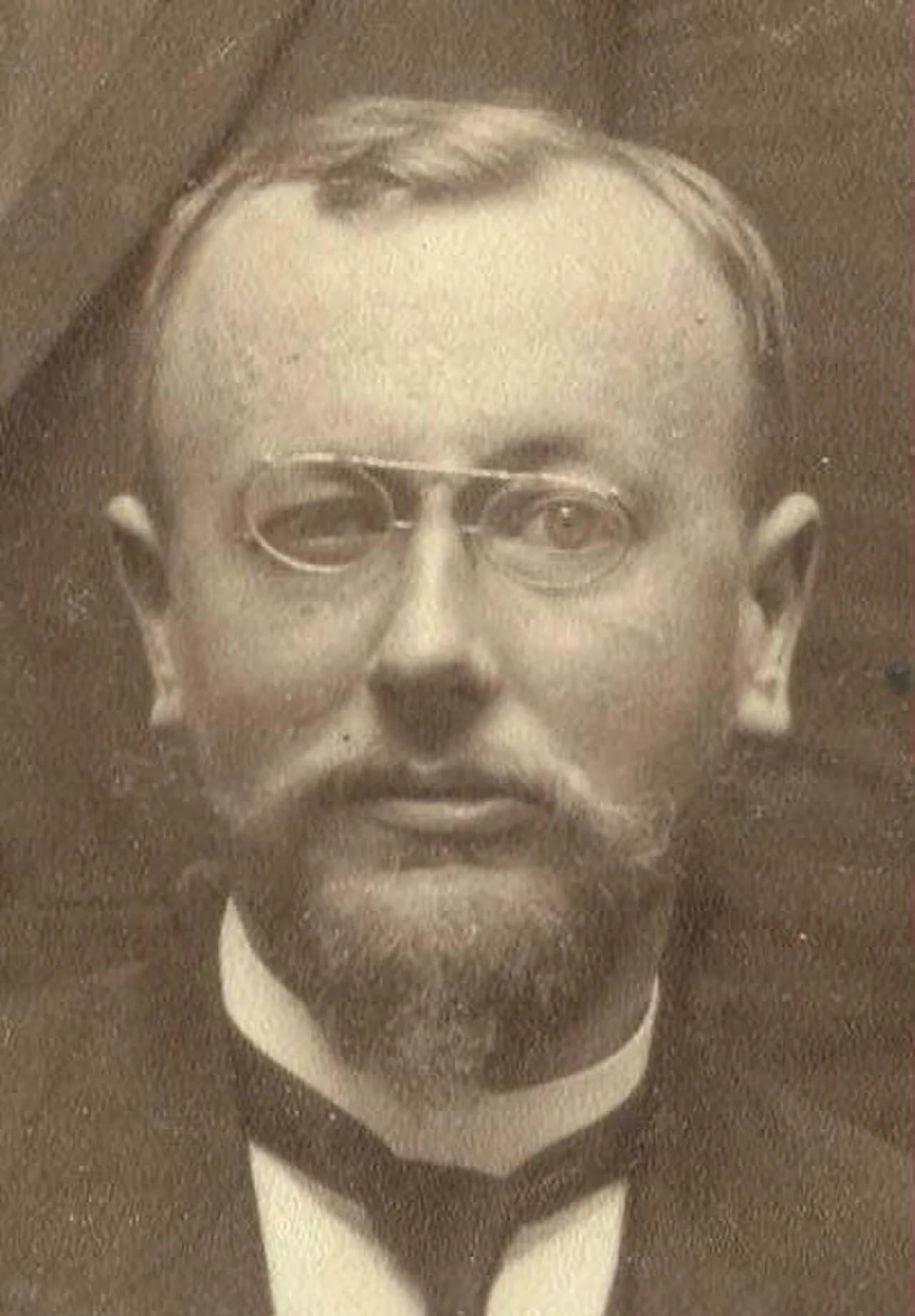 Portrait of Douwe Klaas Wielenga (1880–1942) – memorial page