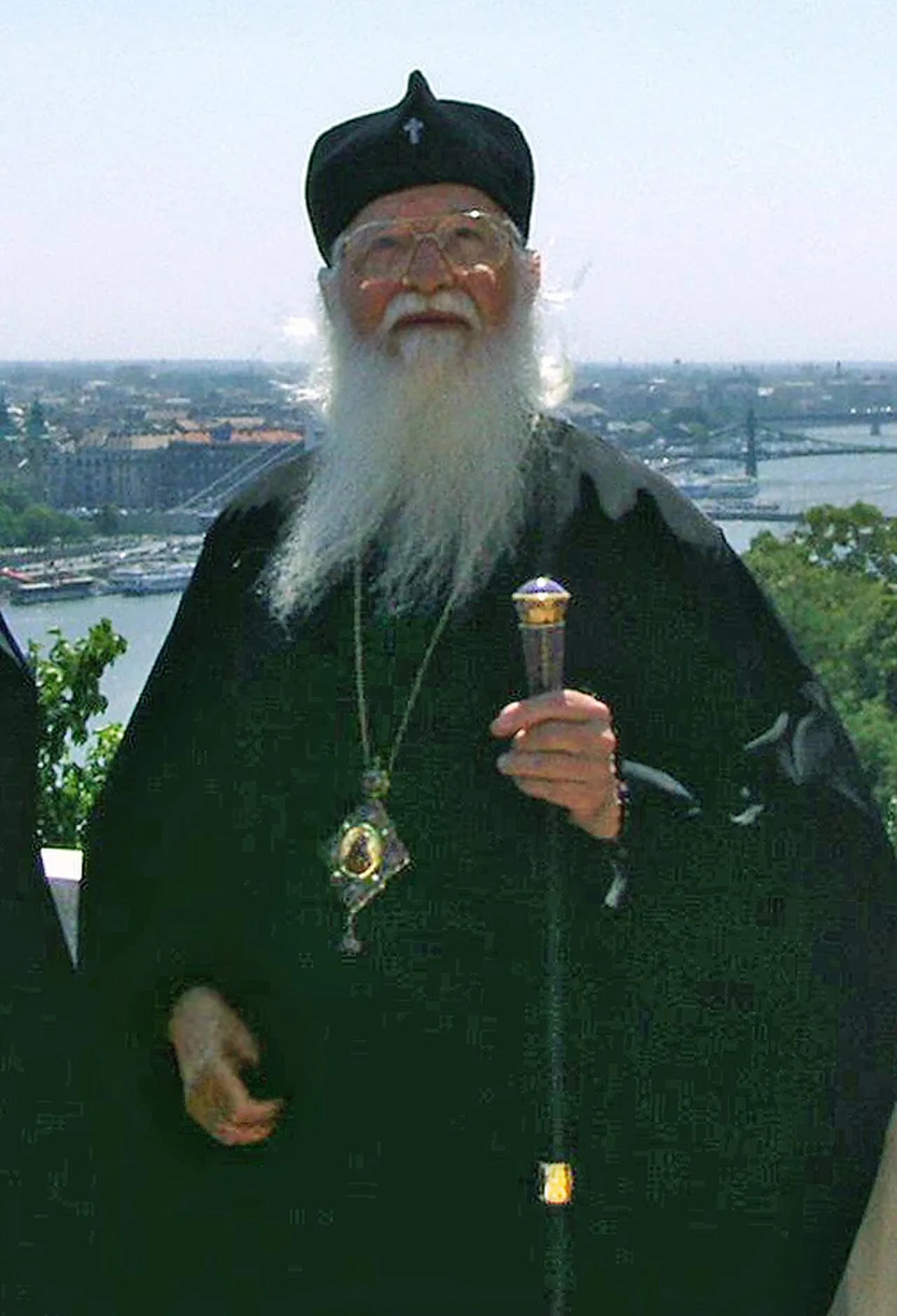 Portrait of Simeon (1926–2016) – memorial page