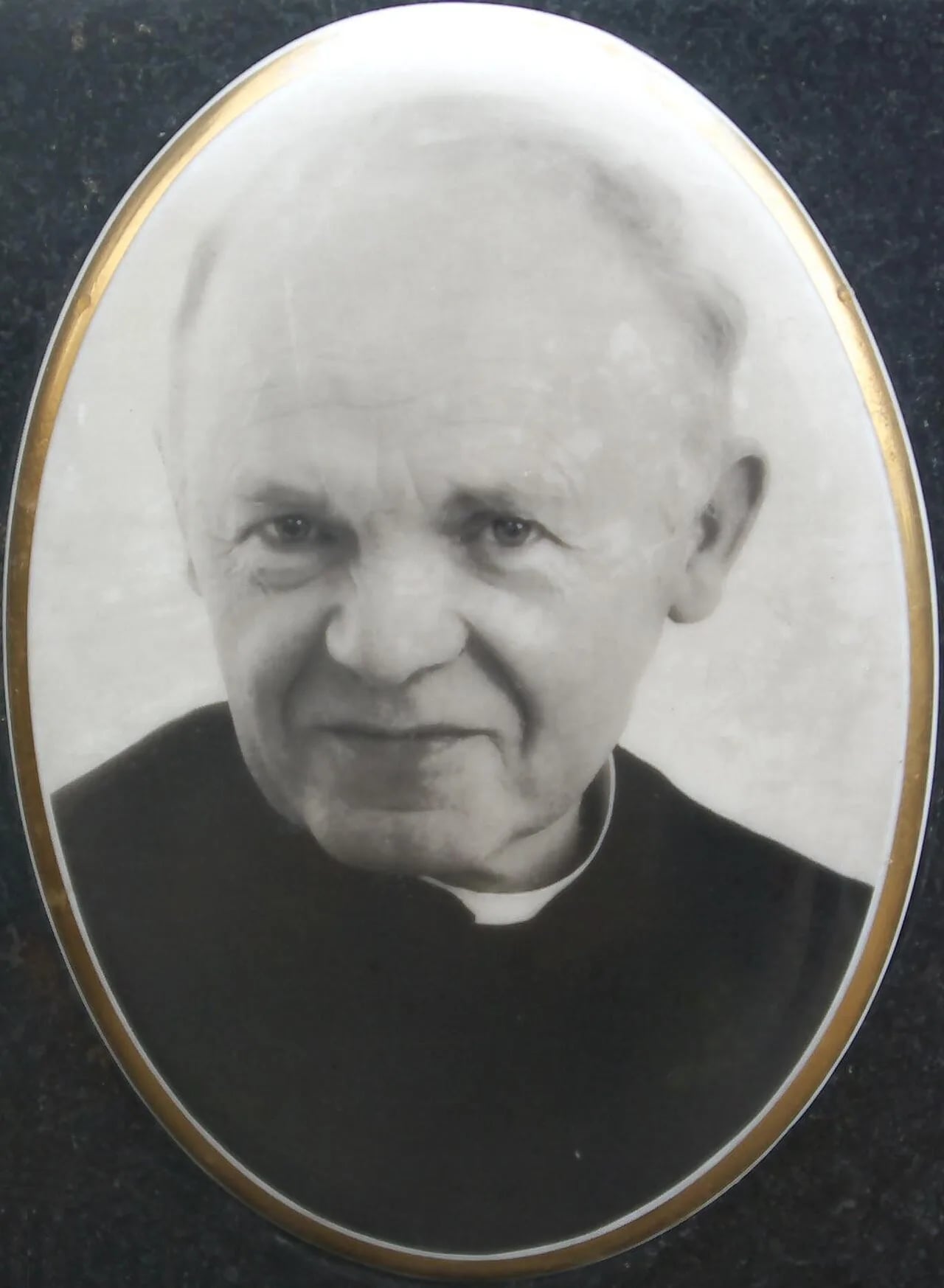Porträt von Antoni Szypuła (1928–2003) – Gedenkseite