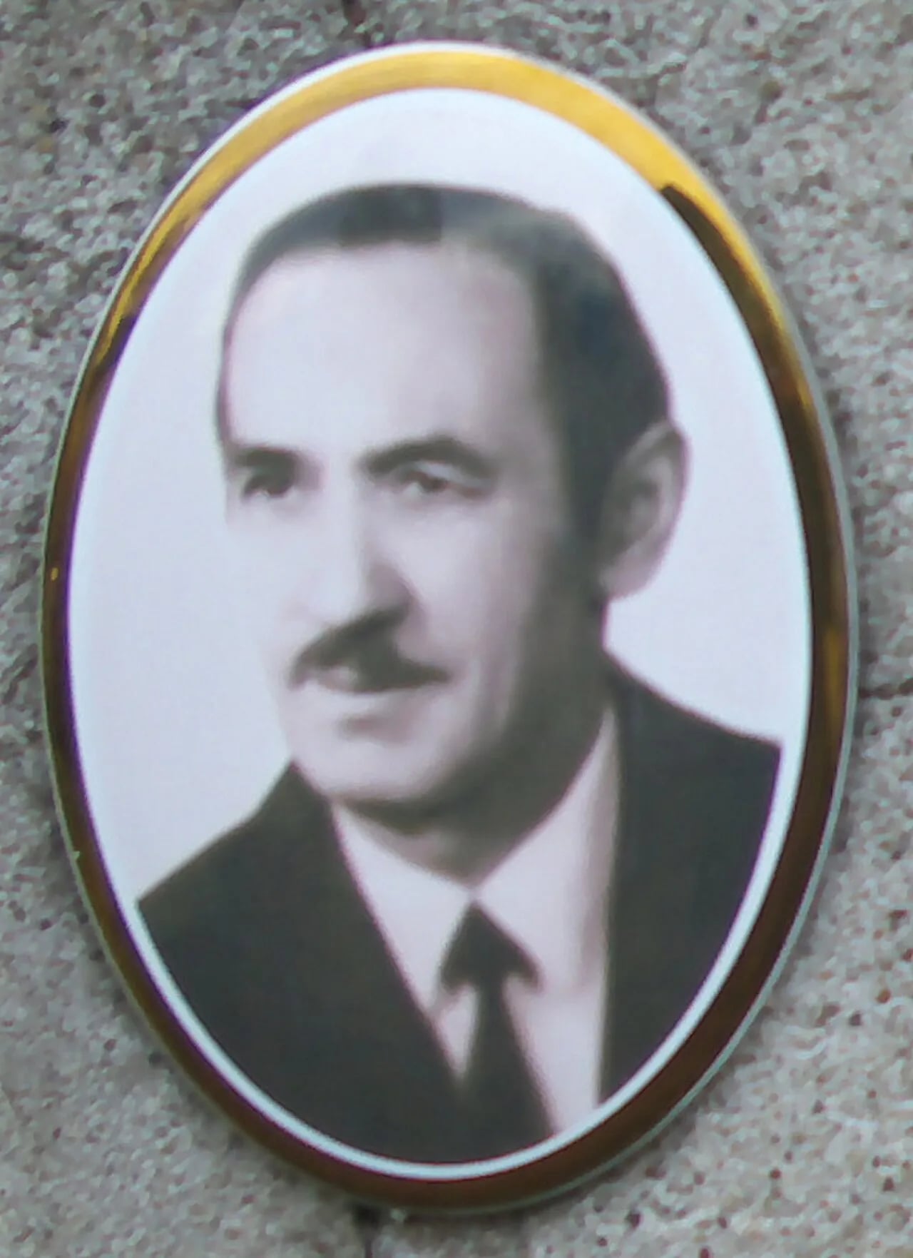Portrait of Wladyslaw Wisniowski (1911–1993) – memorial page