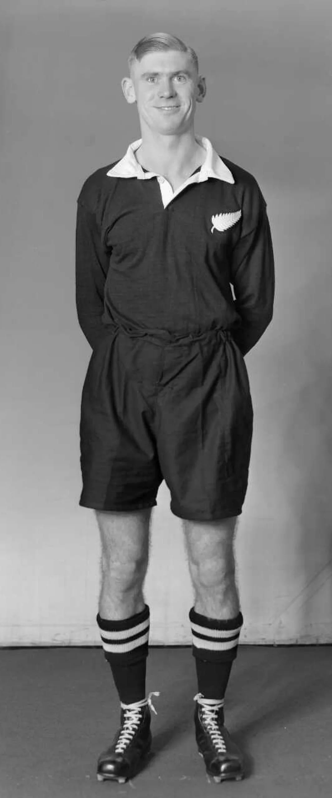 Portrait of Bill Meates (1923–2003) – memorial page