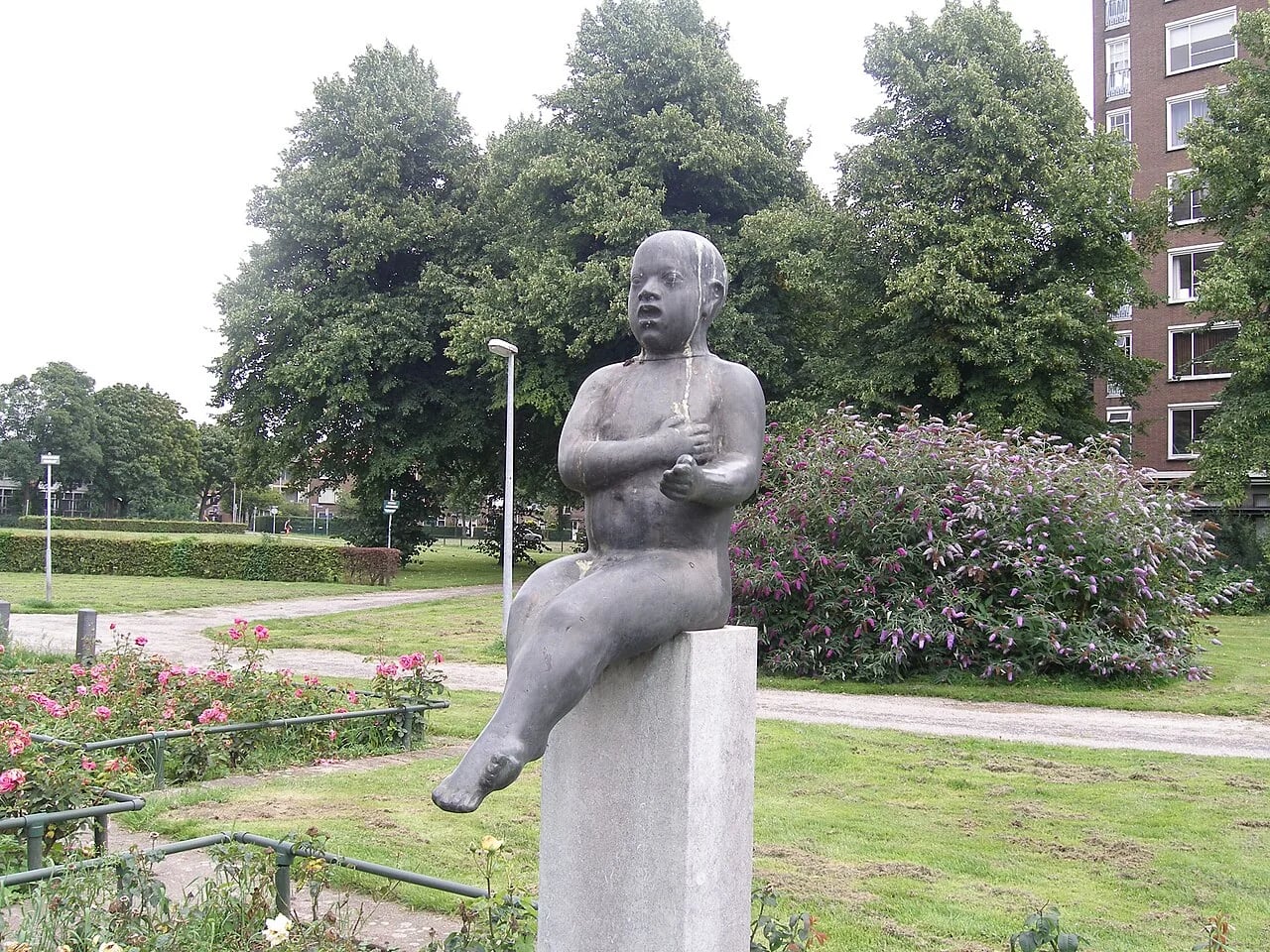 Portrait of Theo van de Vathorst (1934–2022) – memorial page