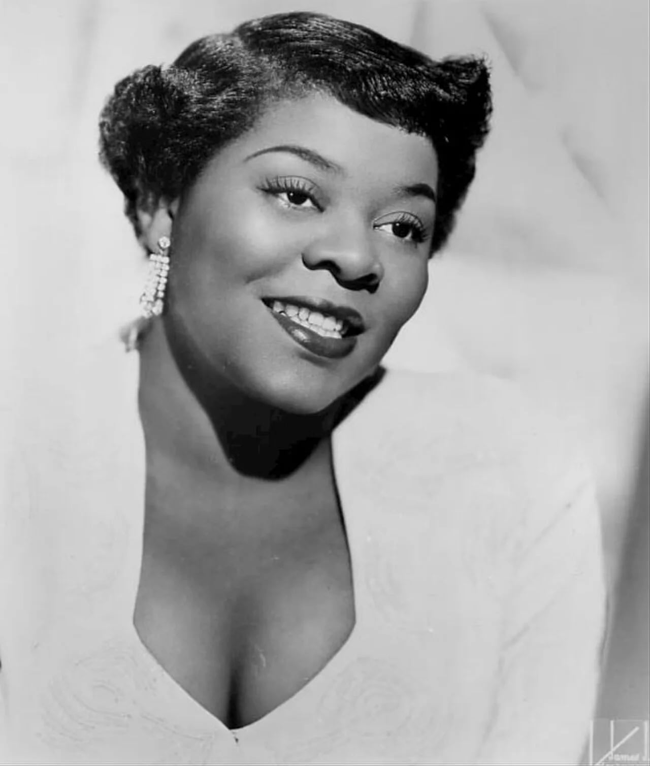Portrait of Dinah Washington (1924–1963) – memorial page