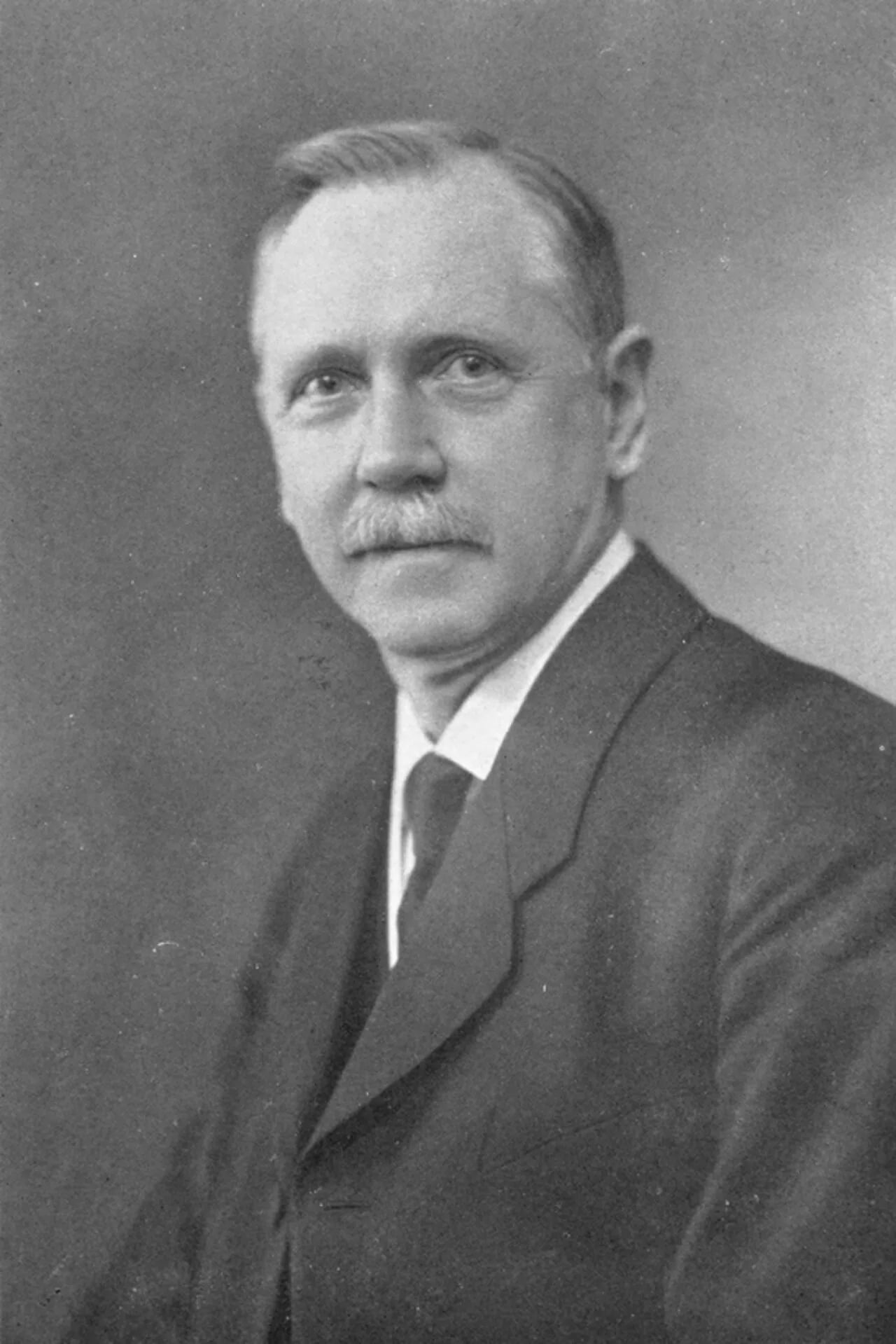 Porträt von Arthur Eugster (1863–1922) – Gedenkseite