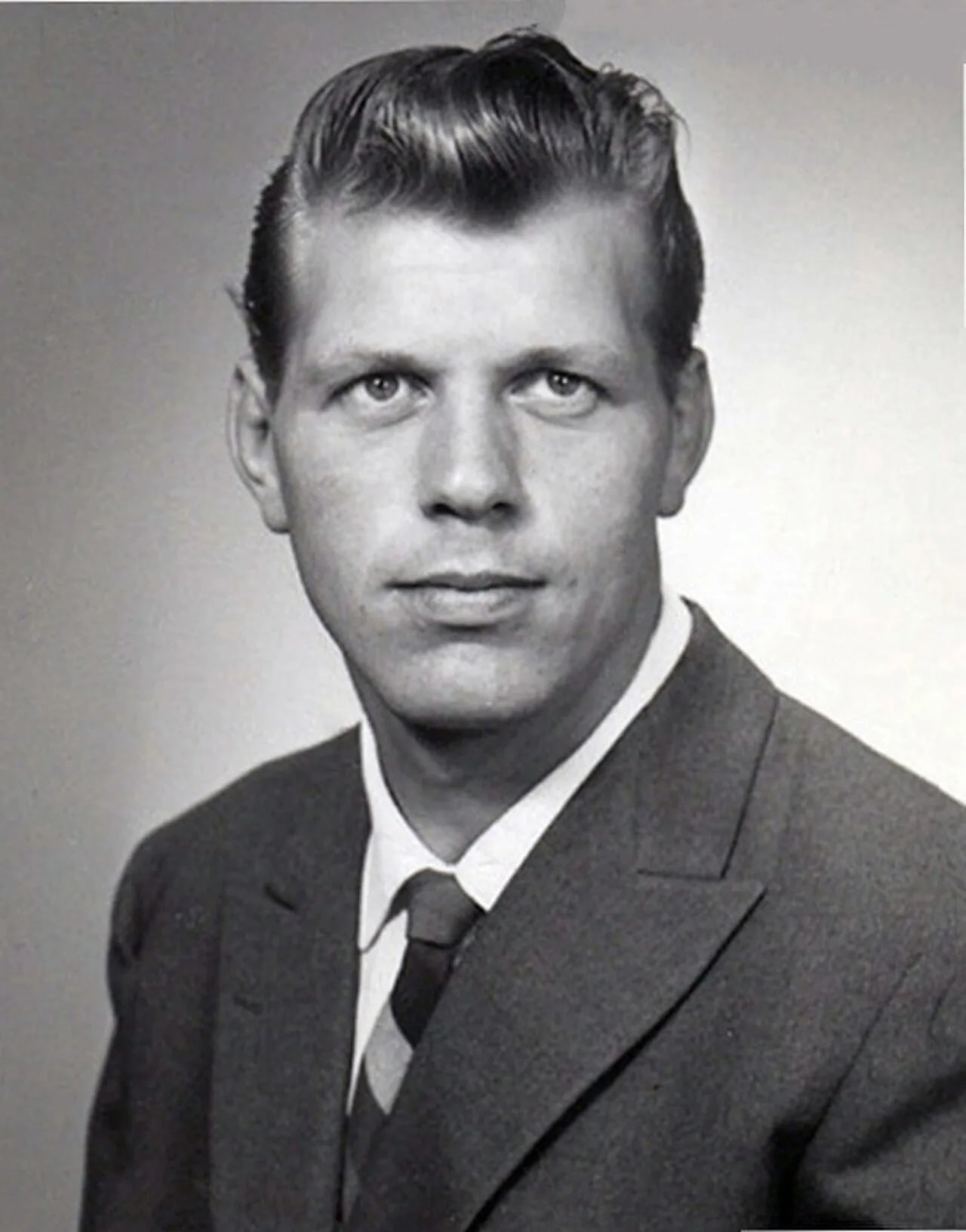 Porträt von Åke Berntsson (1934–2016) – Gedenkseite