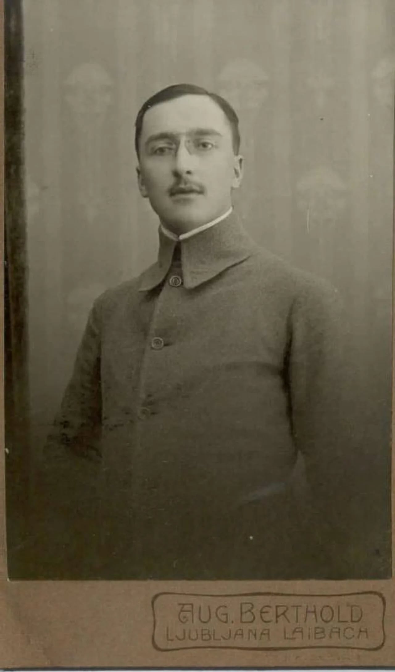 Portrait of Vilko Mazi (1888–1986) – memorial page