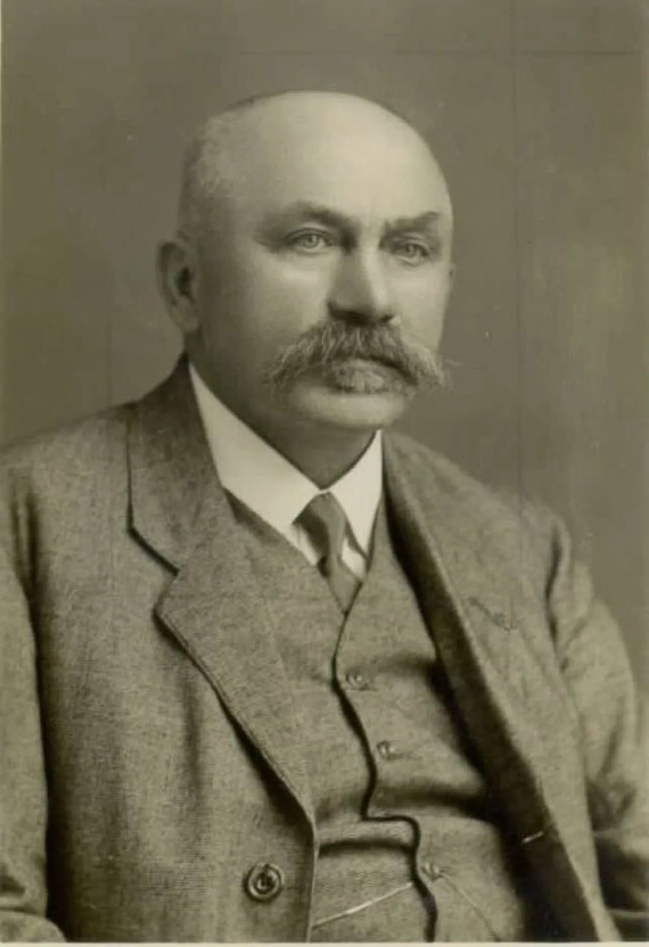 Porträt von Jožef Rakež (1865–1943) – Gedenkseite