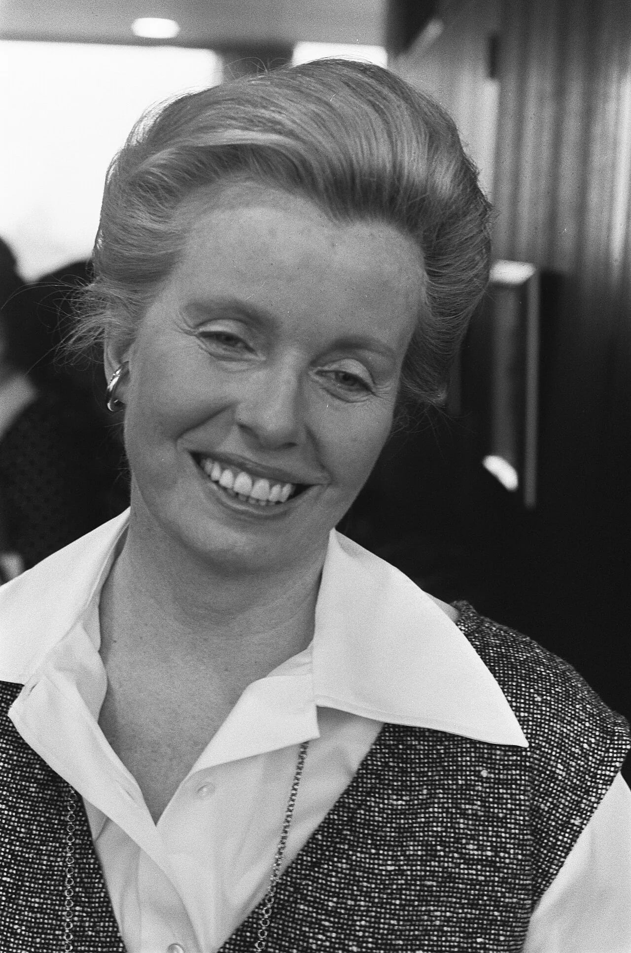 Portrait of Cécile Dreesmann (1920–1994) – memorial page