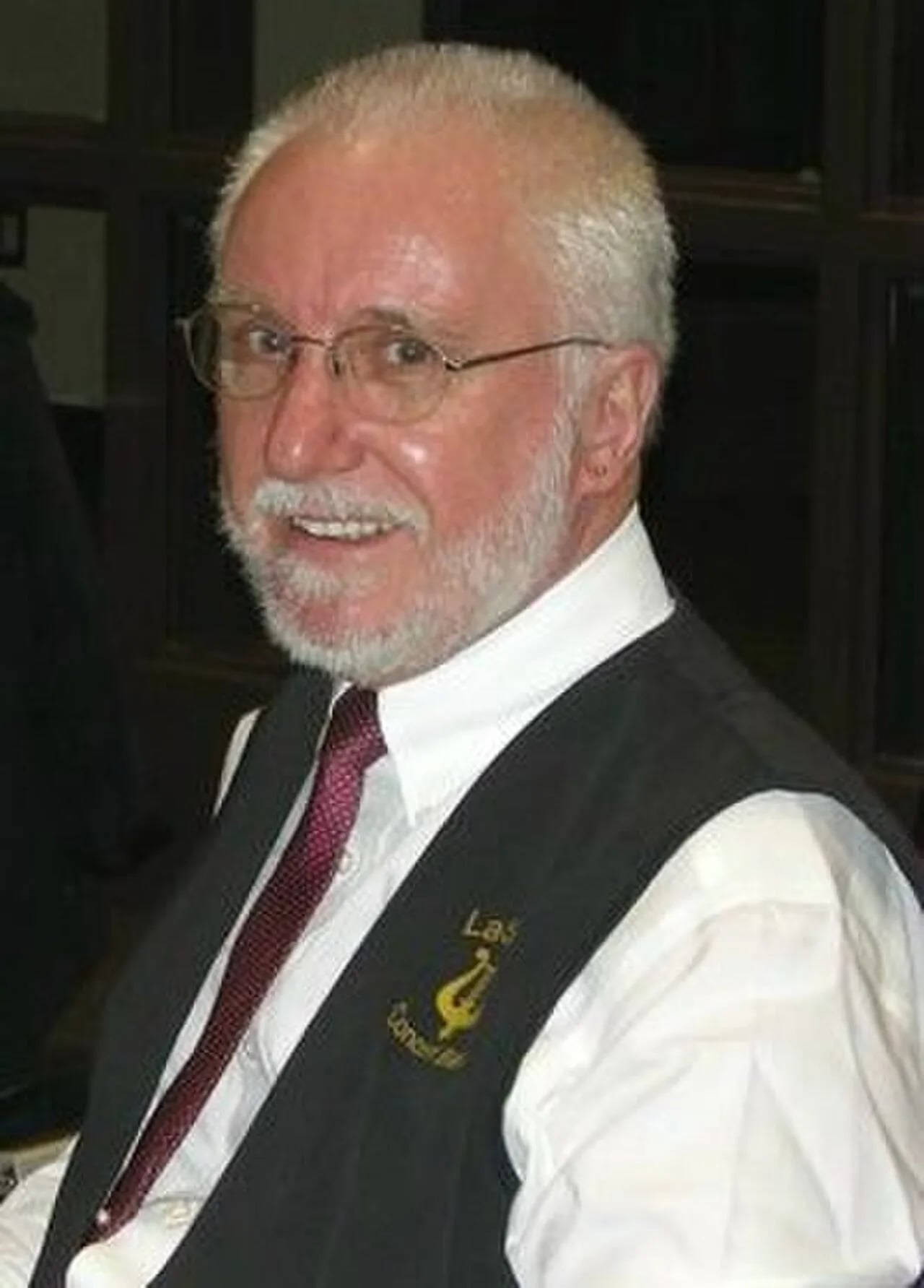 Porträt von John Robertson (1943–2025) – Gedenkseite